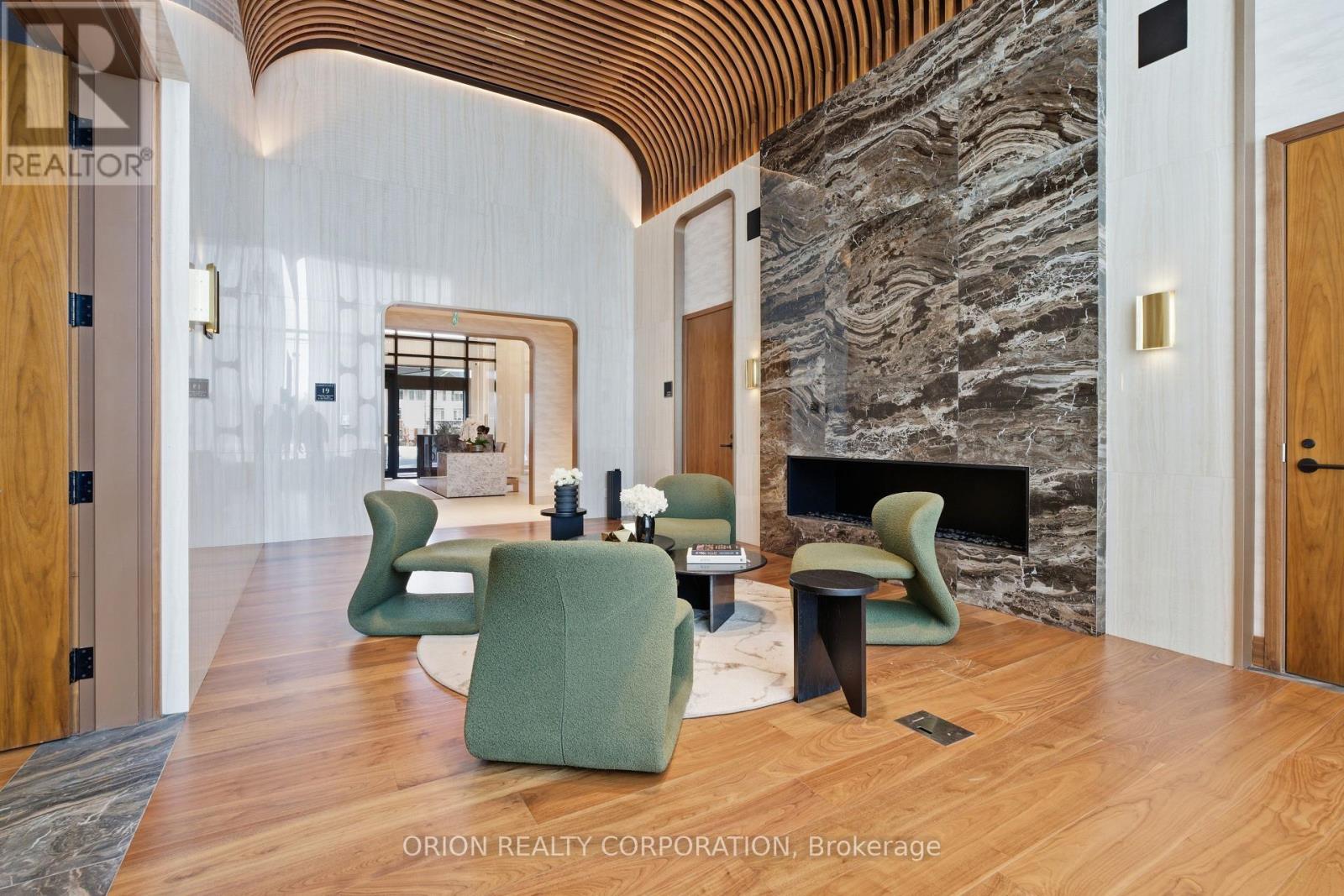 1704 - 3240 William Coltson Avenue, Oakville, Ontario  L6H 8C8 - Photo 8 - W12915790