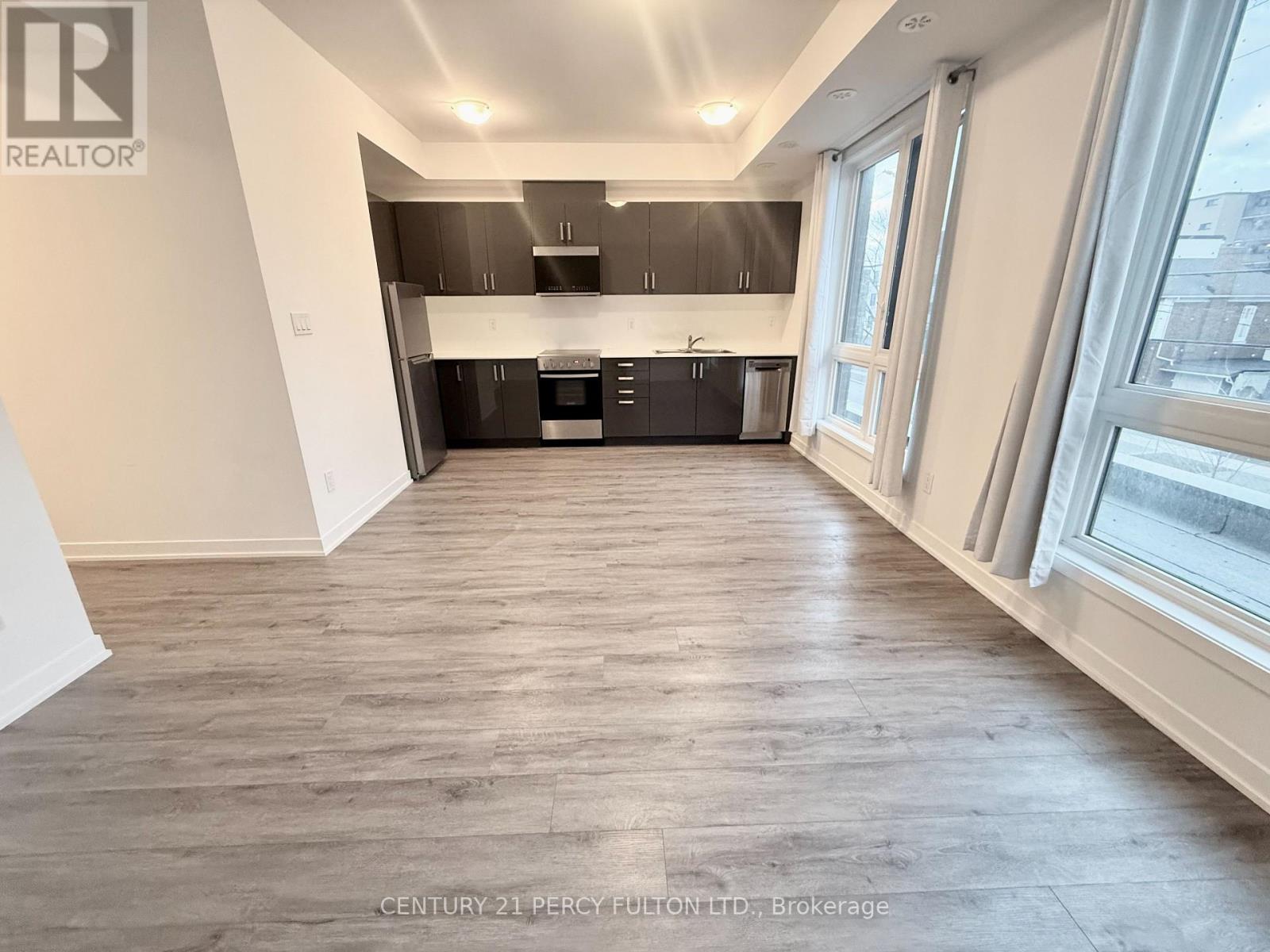 7 - 10 Marquette Avenue, Toronto, Ontario  M6A 0E1 - Photo 3 - C12869974