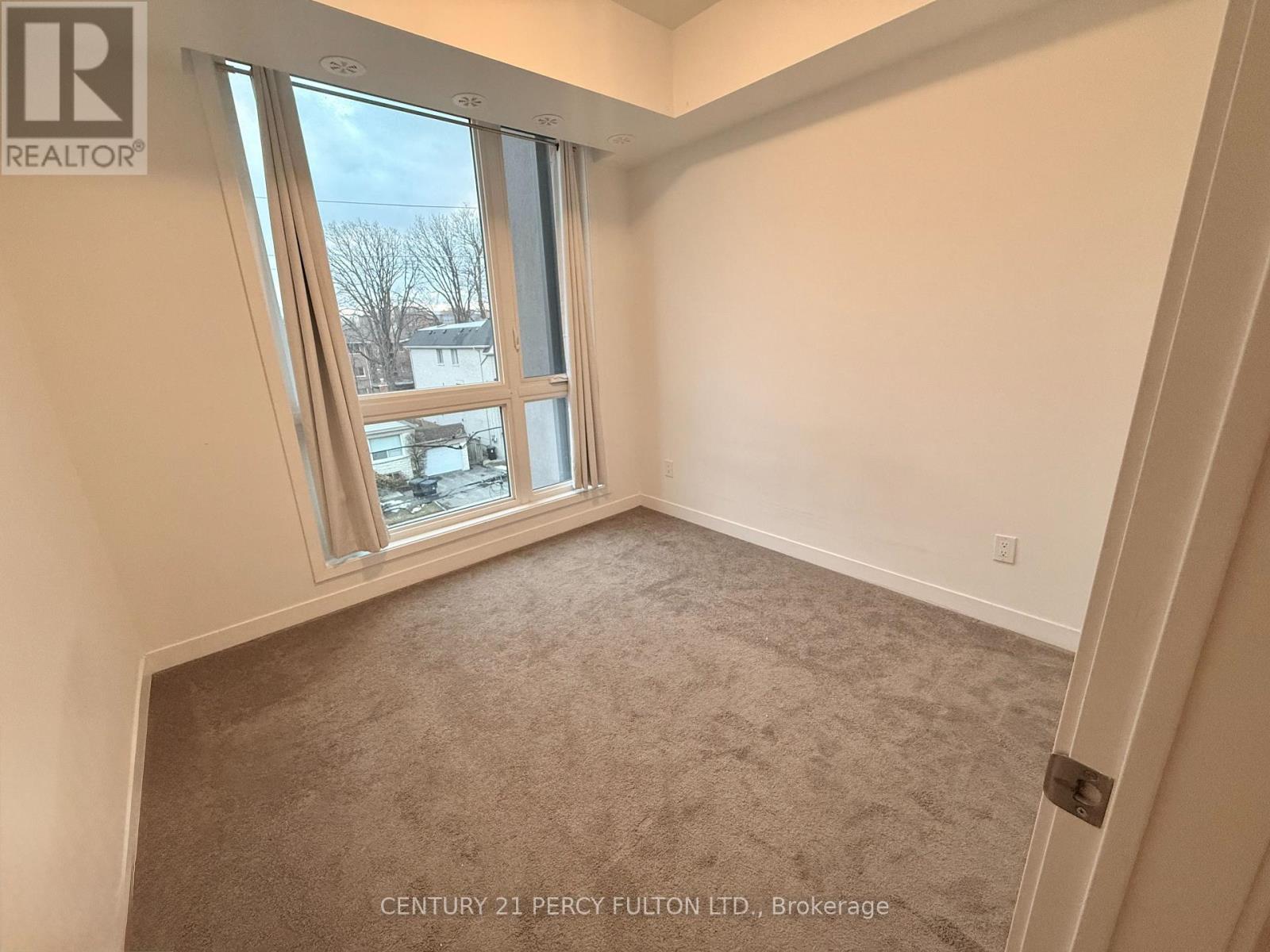 7 - 10 Marquette Avenue, Toronto, Ontario  M6A 0E1 - Photo 10 - C12869974