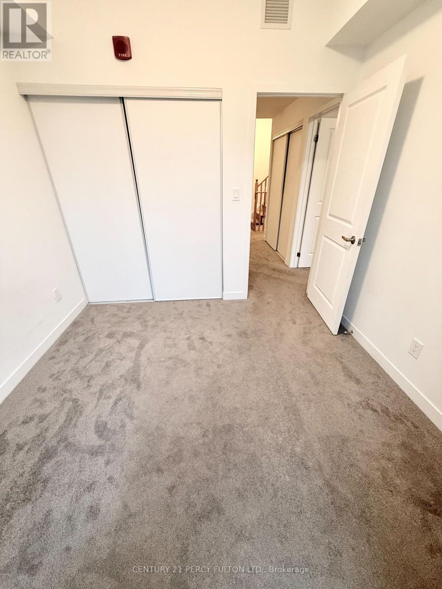 7 - 10 Marquette Avenue, Toronto, Ontario  M6A 0E1 - Photo 9 - C12869974