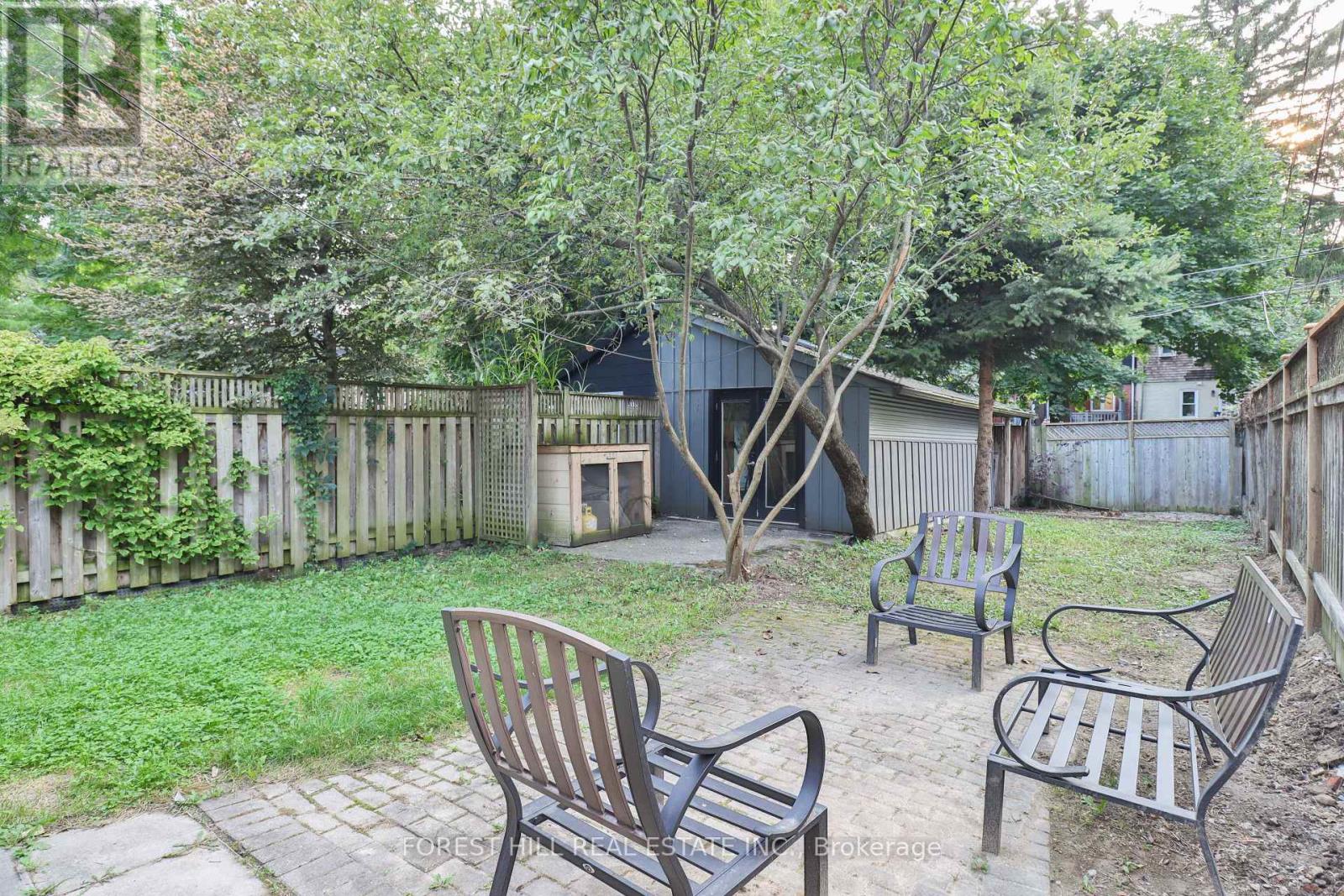 22 Whitewood Road, Toronto, Ontario  M4S 2X7 - Photo 27 - C12908736