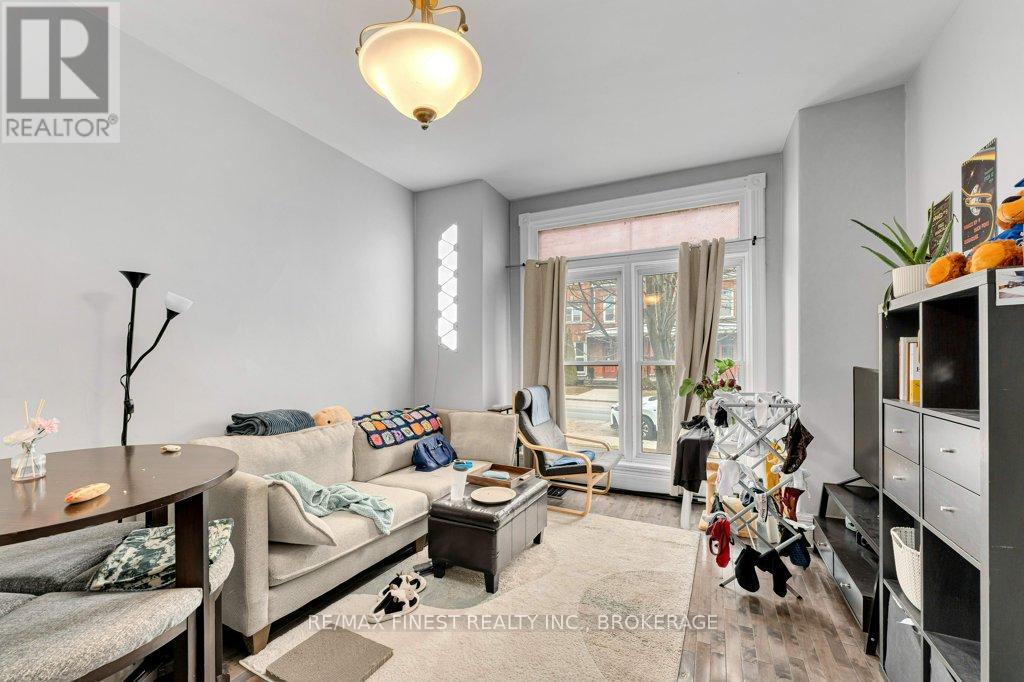 244 Brock Street, Kingston, Ontario  K7L 1S4 - Photo 6 - X12915446