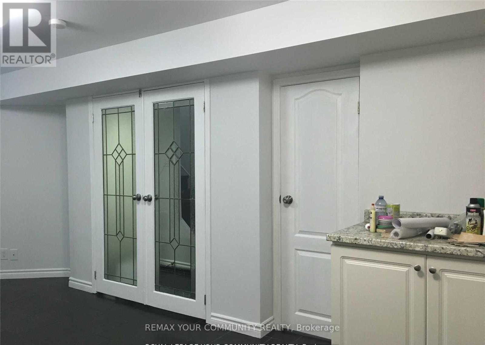 58 Larksmere Court, Markham, Ontario  L3R 3R1 - Photo 2 - N12911570