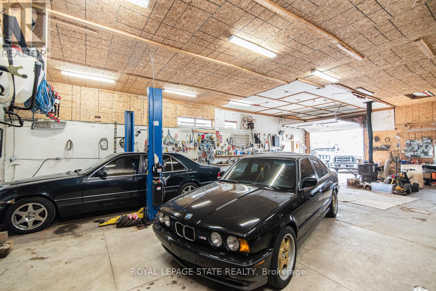 443 Eleventh Road E, Hamilton, Ontario  L8J 3N4 - Photo 38 - X12915722