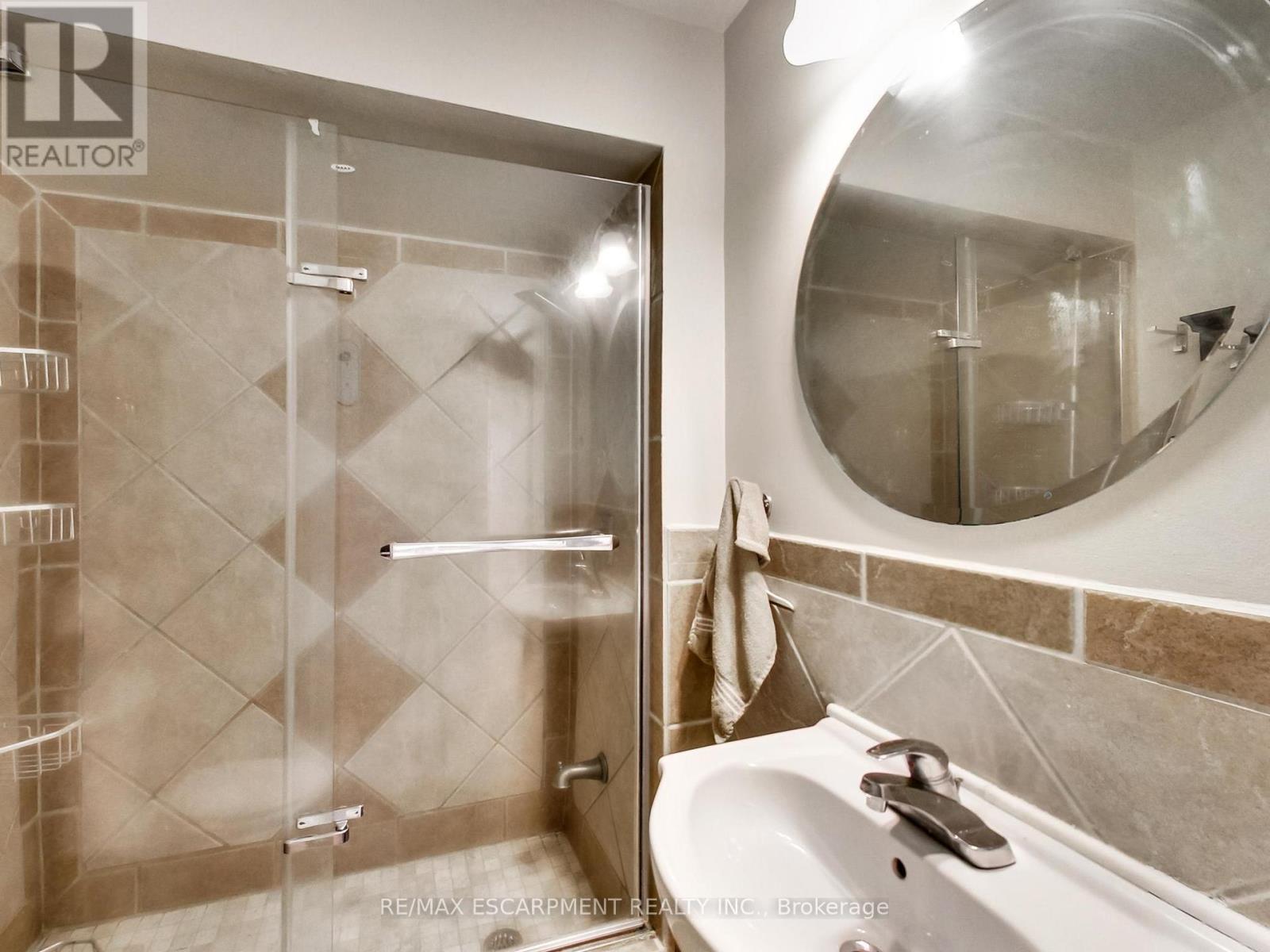 443 Wentworth Street N, Hamilton, Ontario  L8L 5W6 - Photo 30 - X12915732