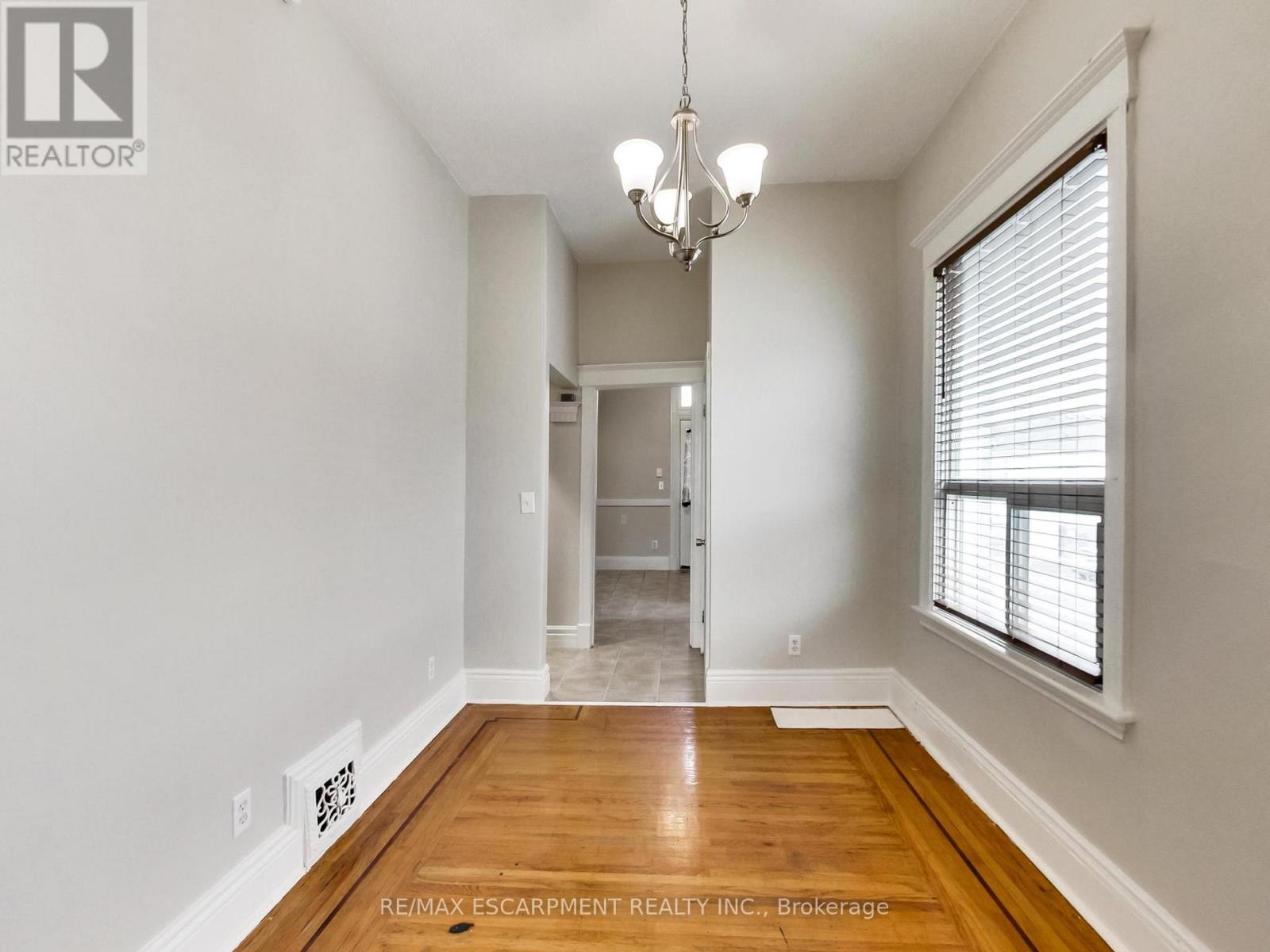 443 Wentworth Street N, Hamilton, Ontario  L8L 5W6 - Photo 37 - X12915732