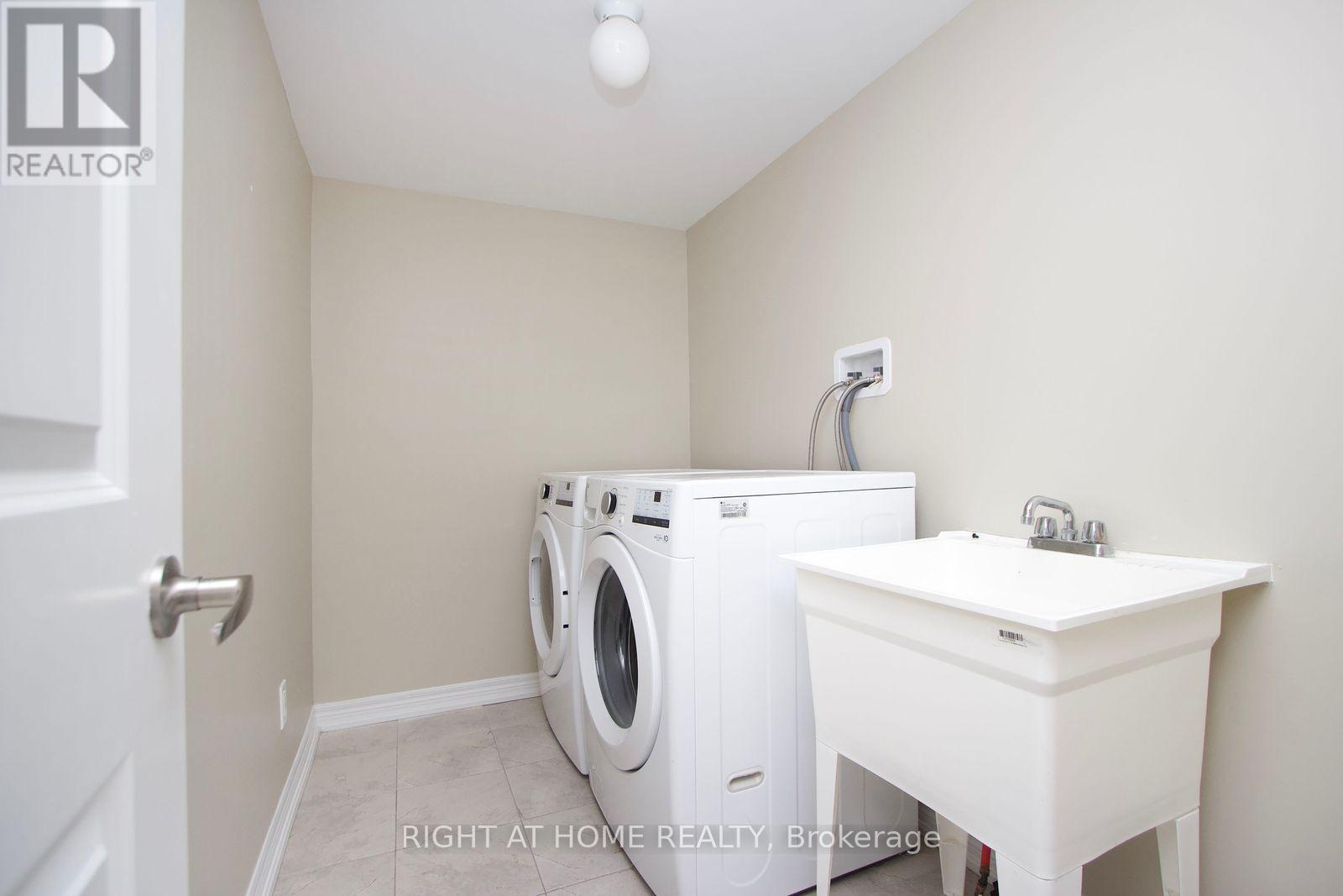 1104 Lockie Drive, Oshawa, Ontario  L1L 0R9 - Photo 21 - E12915870