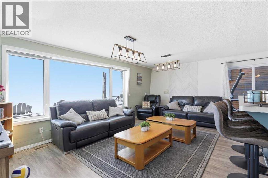 17 Lakeshore Drive, Grandview, Alberta  T0C 2V0 - Photo 12 - A2293654