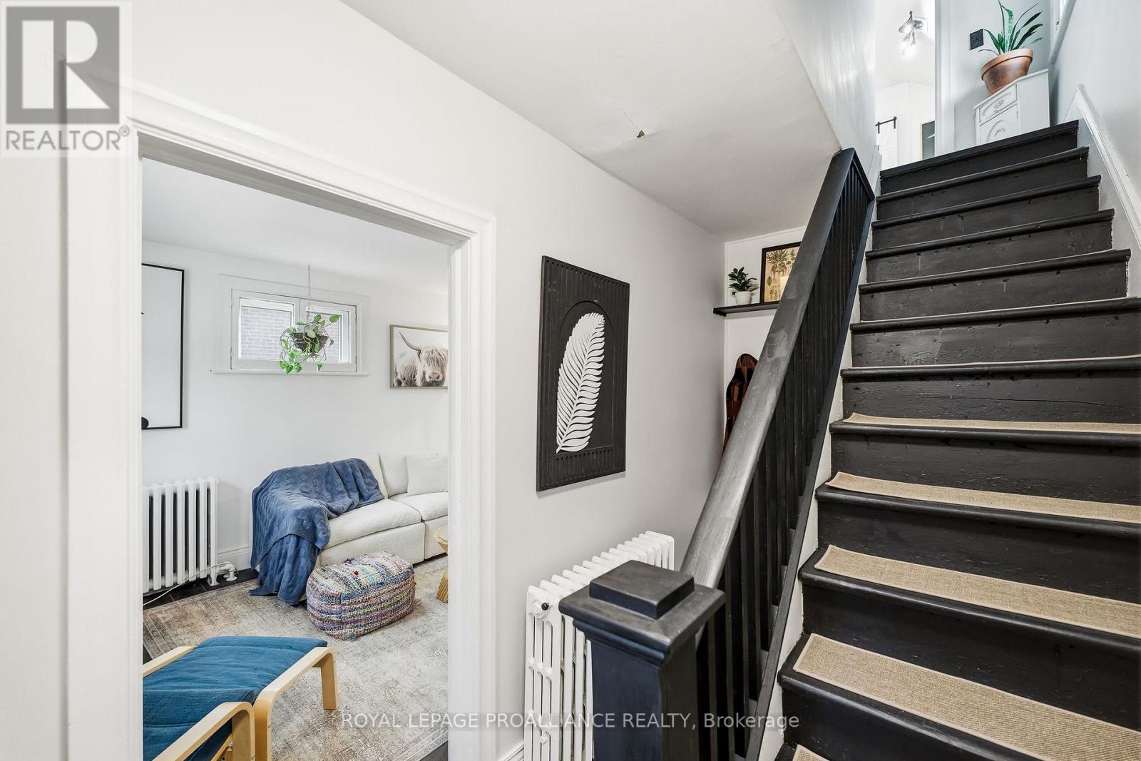 173 Hibernia Street, Cobourg, Ontario  K9A 3J9 - Photo 5 - X12915804