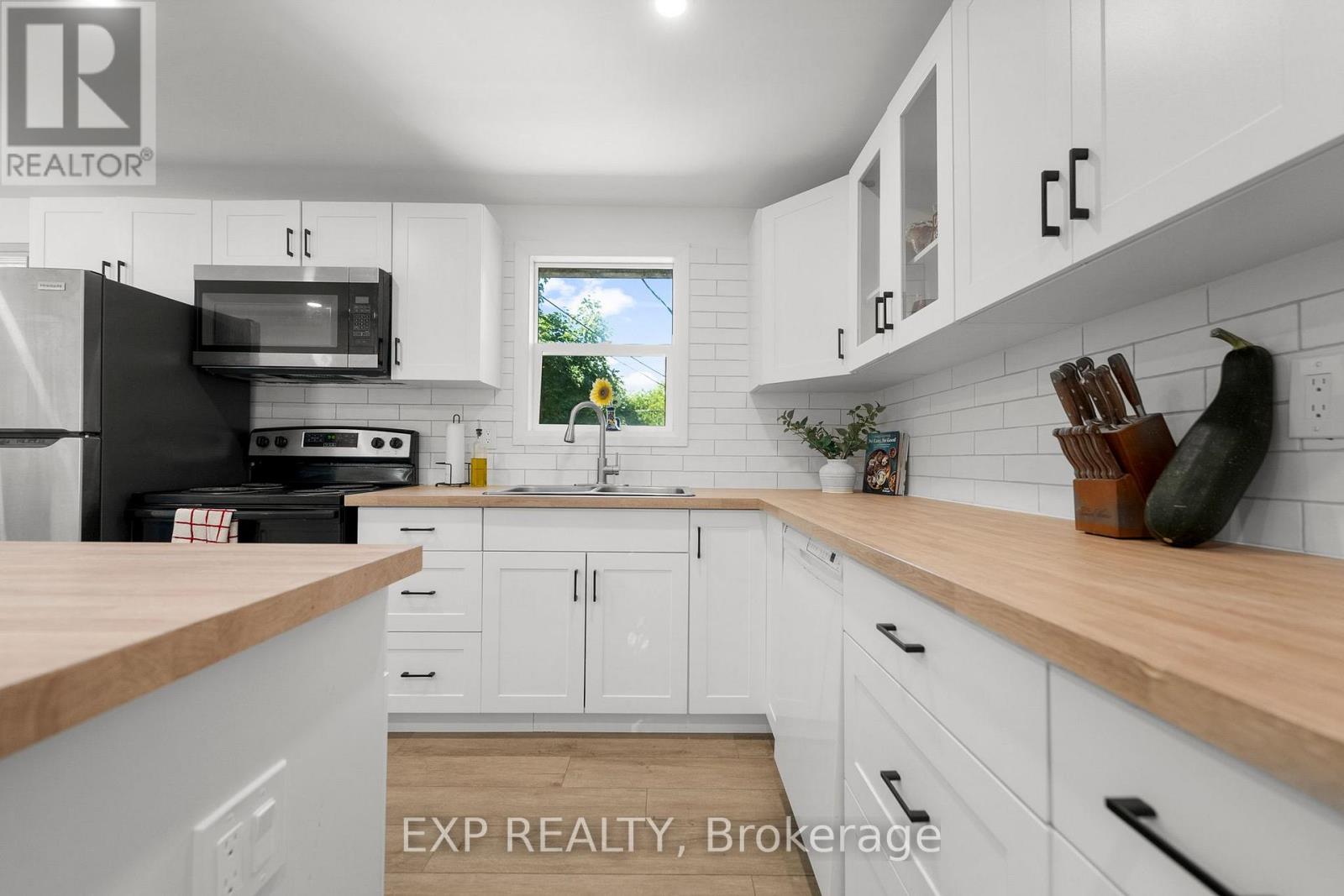 146 Barnet Boulevard, Renfrew, Ontario  K7V 4C7 - Photo 4 - X12893290