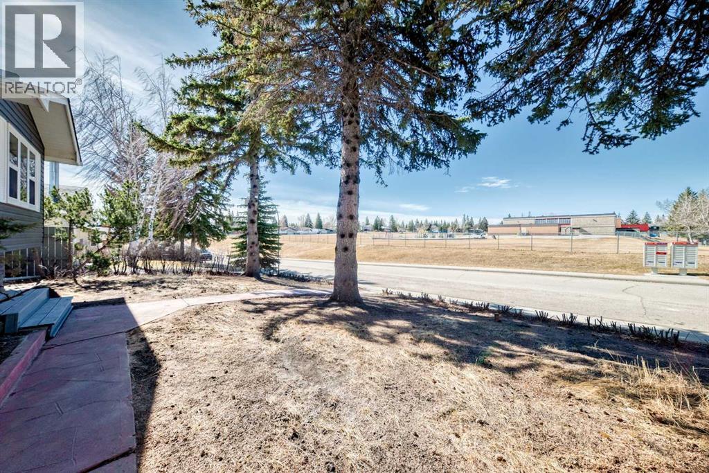 10832 7 Street Sw, Calgary, Alberta  T2W 0G5 - Photo 39 - A2292512