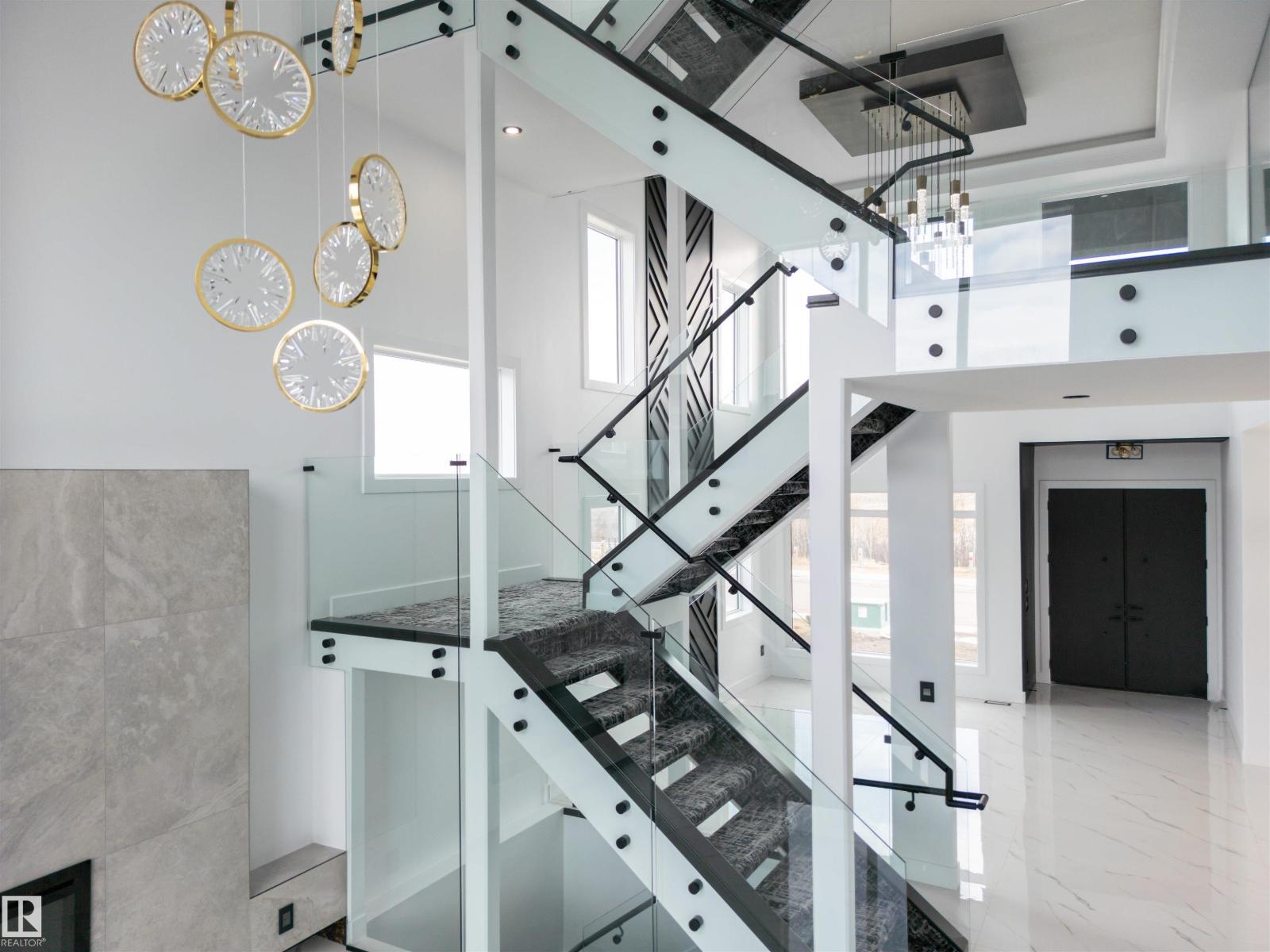 669 Fraser Vista Vs Nw, Edmonton, Alberta  T5Y 3Z6 - Photo 9 - E4477496