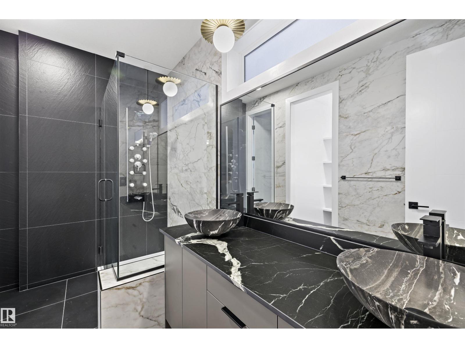 669 Fraser Vista Vs Nw, Edmonton, Alberta  T5Y 3Z6 - Photo 60 - E4477496