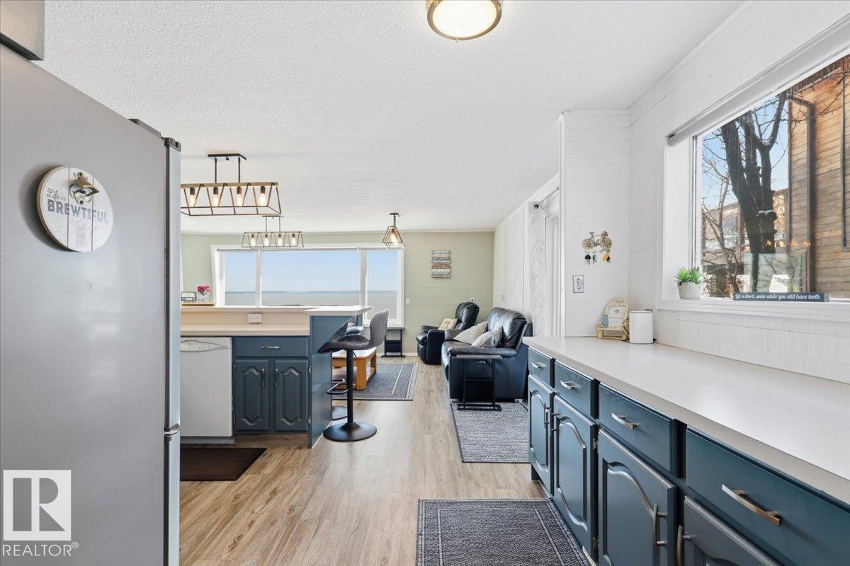 17 Lakeshore Dr, Rural Wetaskiwin County, Alberta  T0C 2V0 - Photo 8 - E4477594