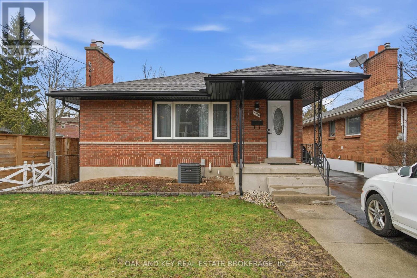 598 Ross Street, London East, Ontario  N5Y 3V7 - Photo 1 - X12915910