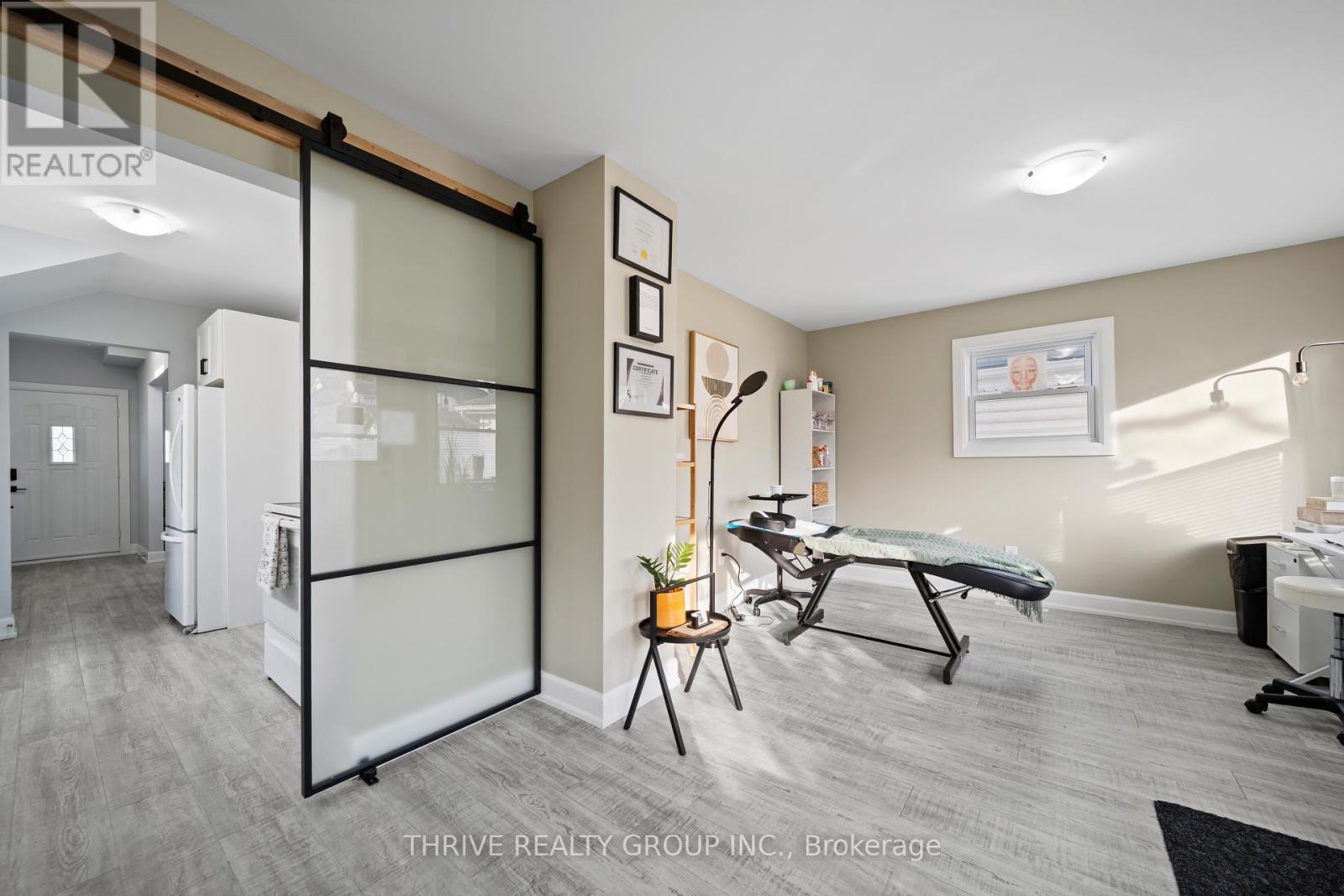 204 Wellington Street, St. Thomas, Ontario  N5R 2S4 - Photo 16 - X12915990