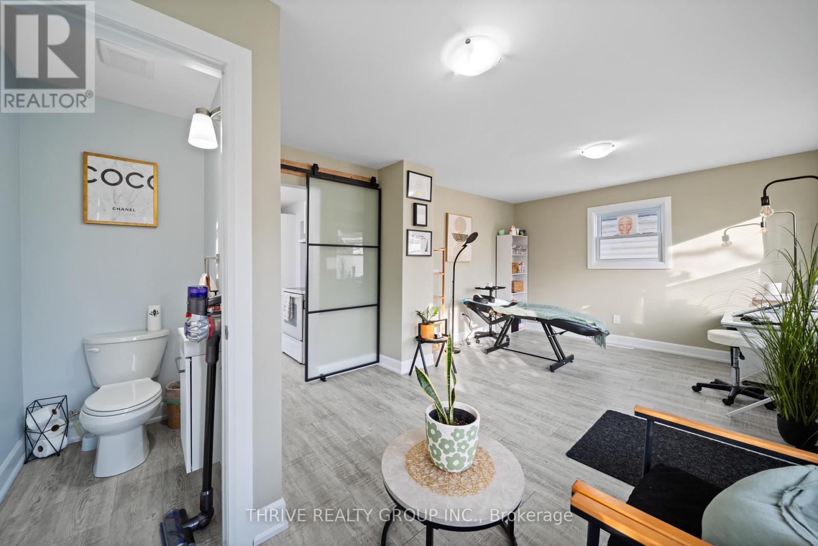 204 Wellington Street, St. Thomas, Ontario  N5R 2S4 - Photo 18 - X12915990