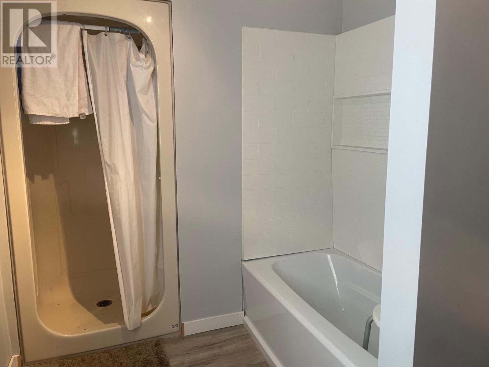 229 Villa St, Thunder Bay, Ontario  P7A 3Y1 - Photo 8 - TB2600373