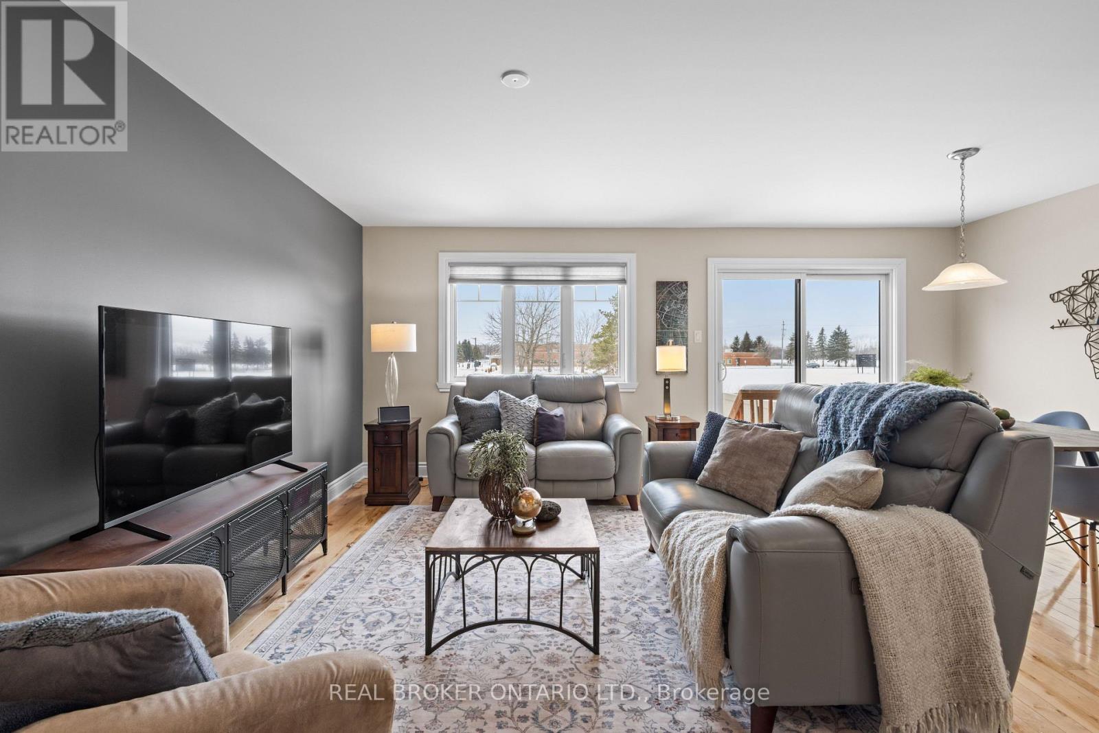 336 Twilight Avenue, Russell, Ontario  K4R 0E3 - Photo 22 - X12915942