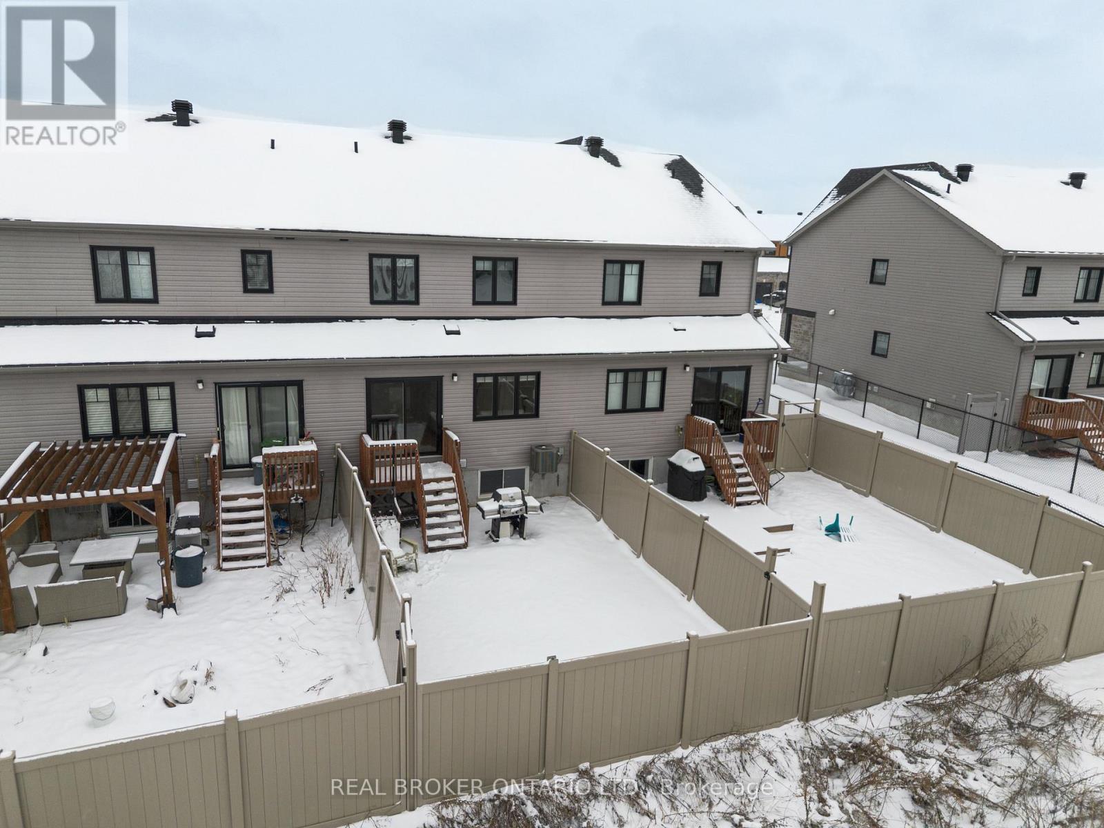 336 Twilight Avenue, Russell, Ontario  K4R 0E3 - Photo 37 - X12915942