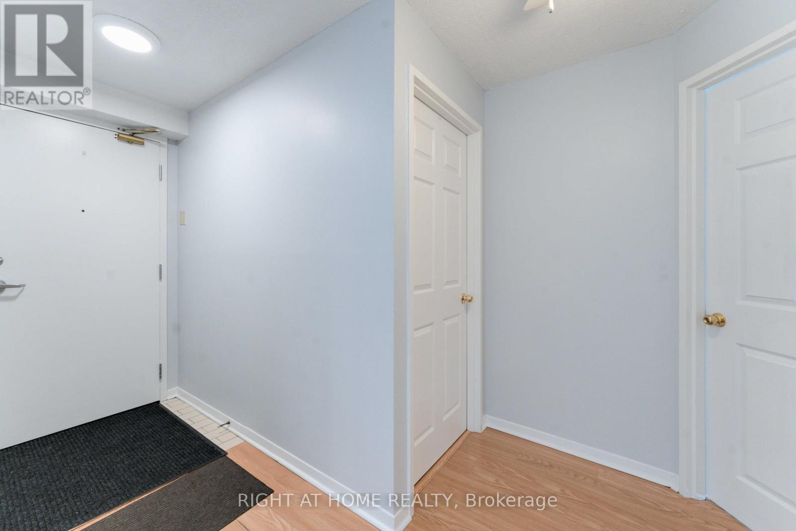 605 - 1440 Heron Road, Ottawa, Ontario  K1V 0X2 - Photo 3 - X12915946