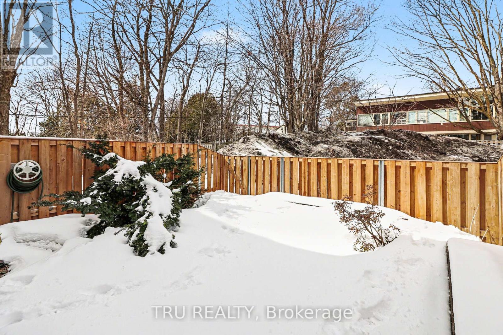 1120 Chimney Hill Way, Ottawa, Ontario  K1J 8Z6 - Photo 22 - X12916002
