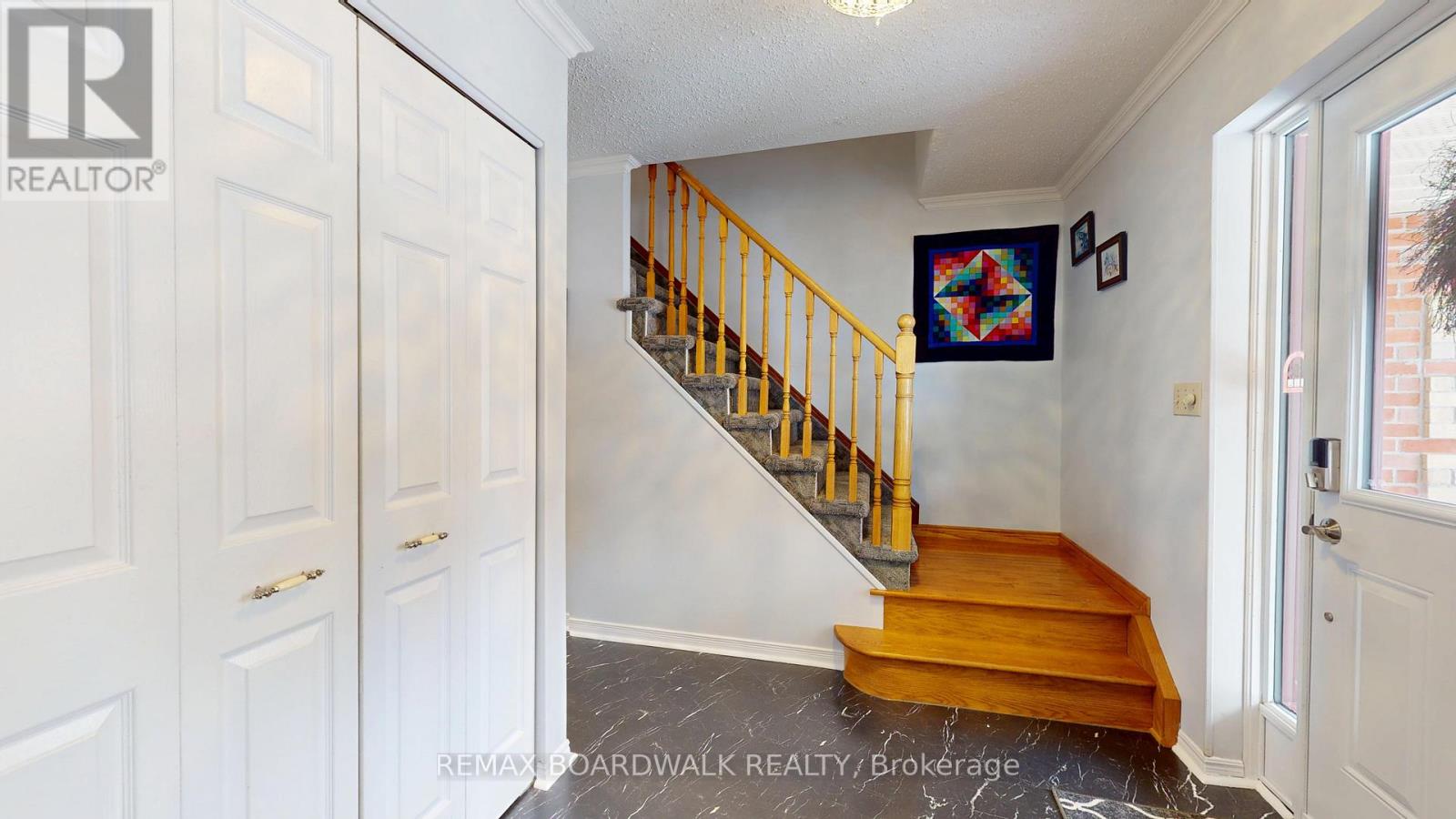 120 First Avenue, Brockville, Ontario  K6V 3B4 - Photo 4 - X12916004