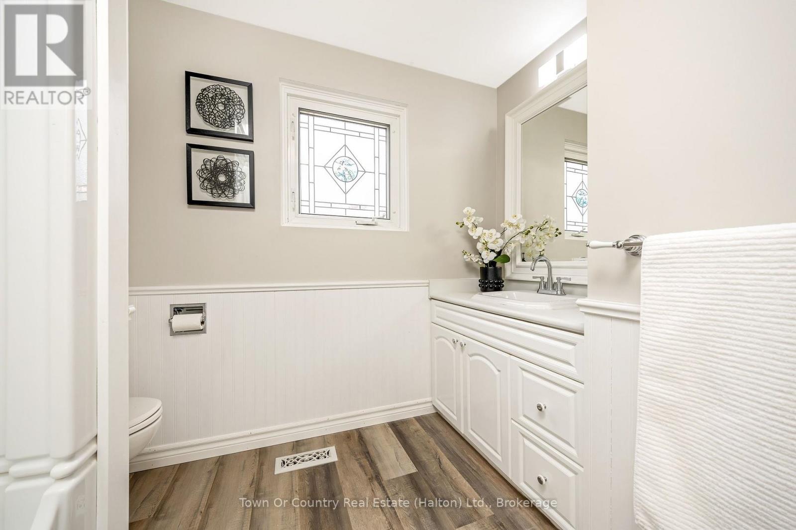 522 Conway Court, Milton, Ontario  L9T 4B8 - Photo 24 - W12915858