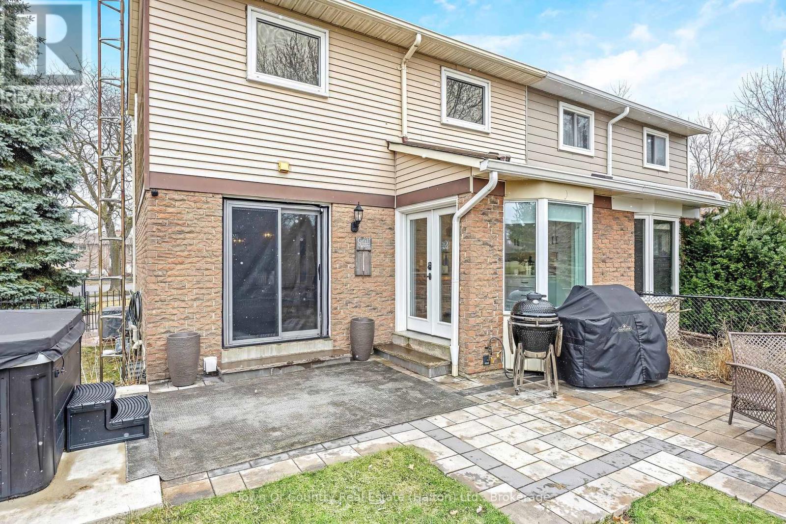 522 Conway Court, Milton, Ontario  L9T 4B8 - Photo 32 - W12915858