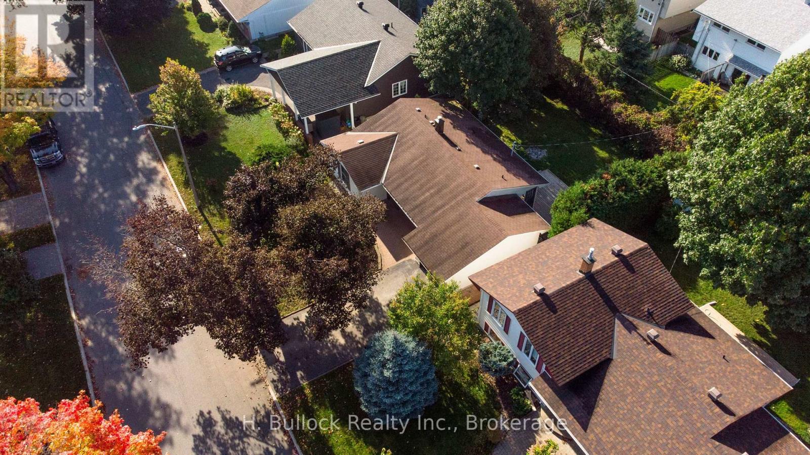 3336 Kodiak Street, Ottawa, Ontario  K1V 7S8 - Photo 2 - X12915952