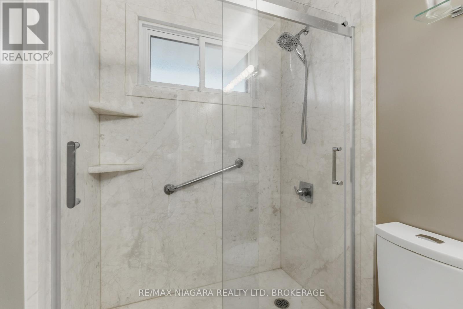 57 Meredith Drive, St. Catharines, Ontario  L2M 6R5 - Photo 12 - X12915930