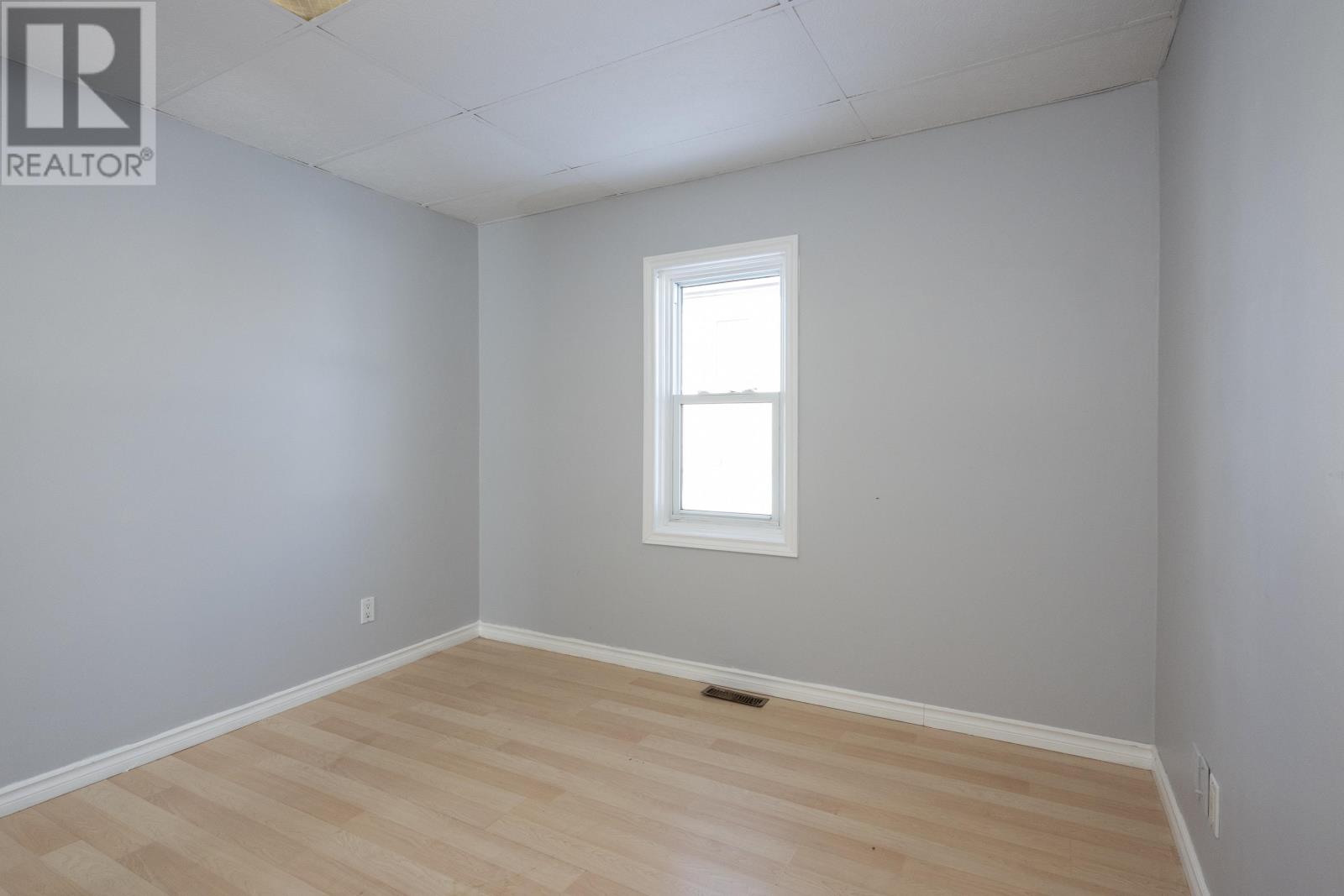 483 Mary St E, Thunder Bay, Ontario  P7E 4K2 - Photo 33 - TB2600524