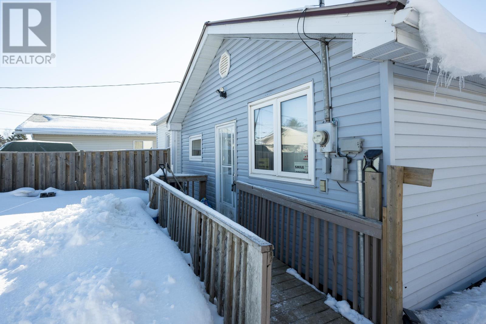 483 Mary St E, Thunder Bay, Ontario  P7E 4K2 - Photo 9 - TB2600524