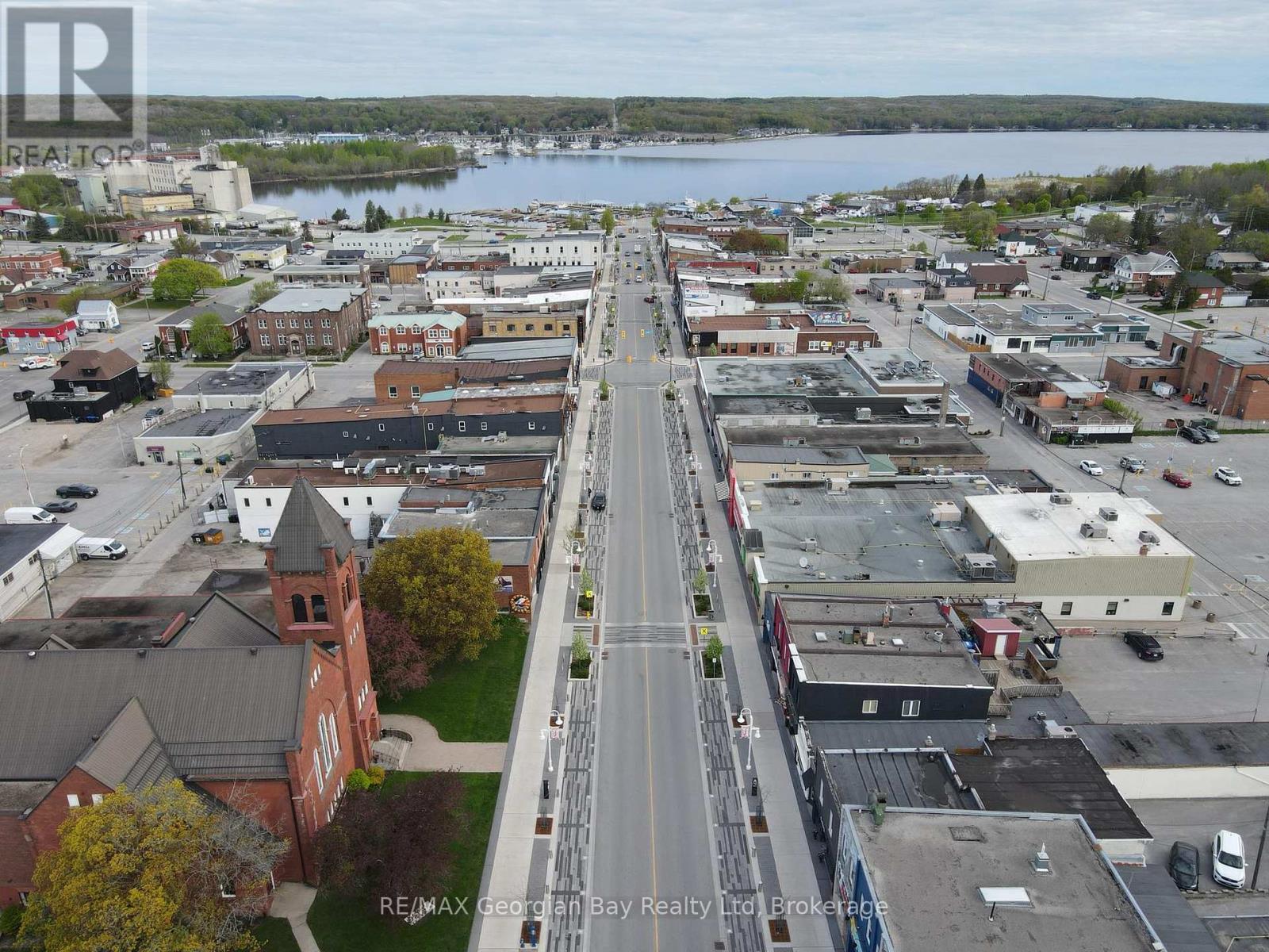 290 King Street, Midland, Ontario  L4R 3M6 - Photo 14 - S12915812