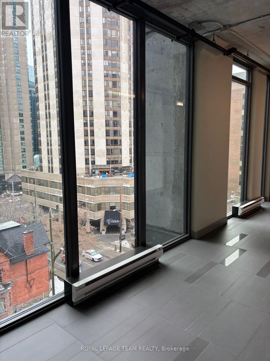 714 - 224 Lyon Street N, Ottawa, Ontario  K1R 5V9 - Photo 12 - X12915774