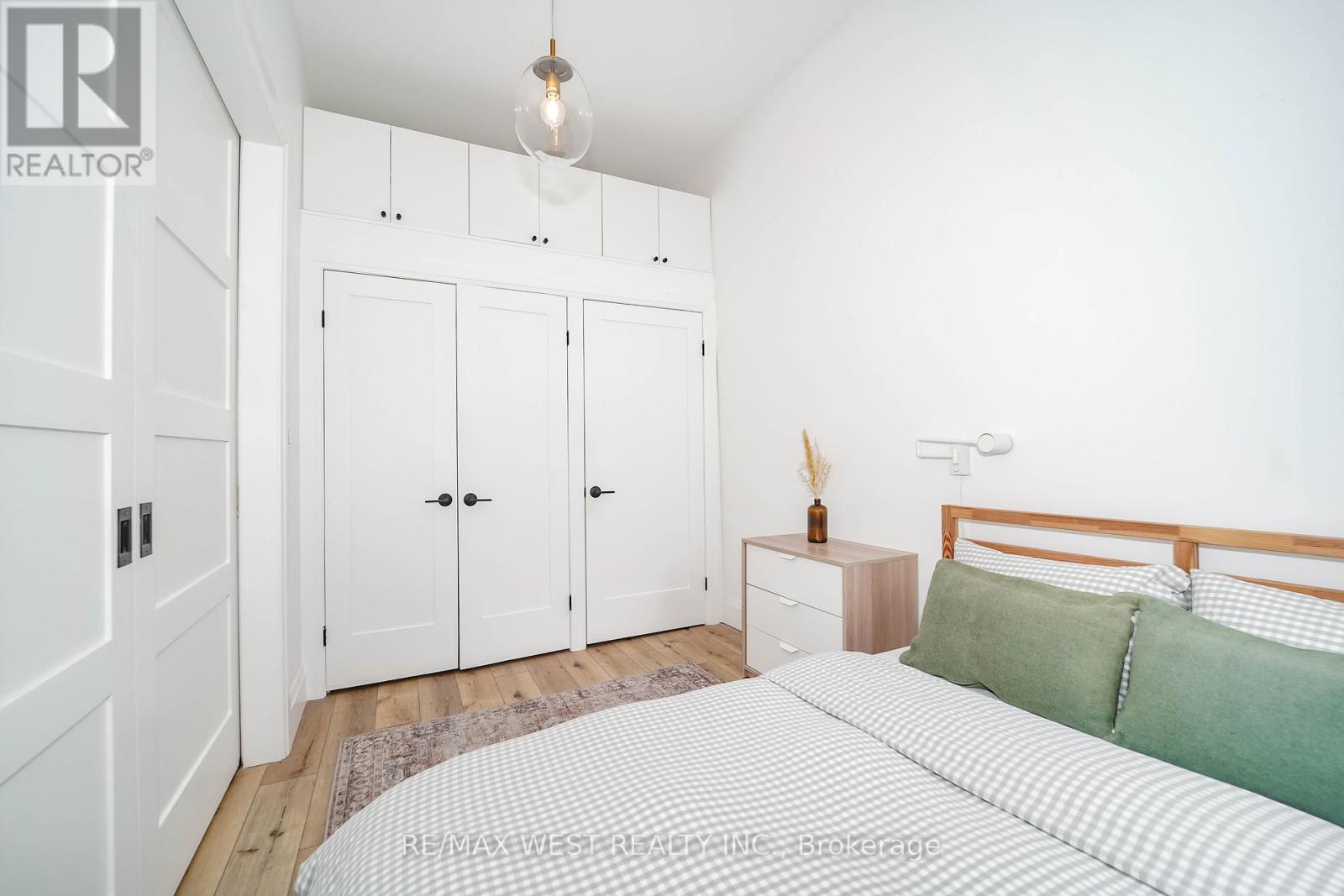 200 Euclid Avenue, Toronto, Ontario  M6J 2J9 - Photo 6 - C12915816