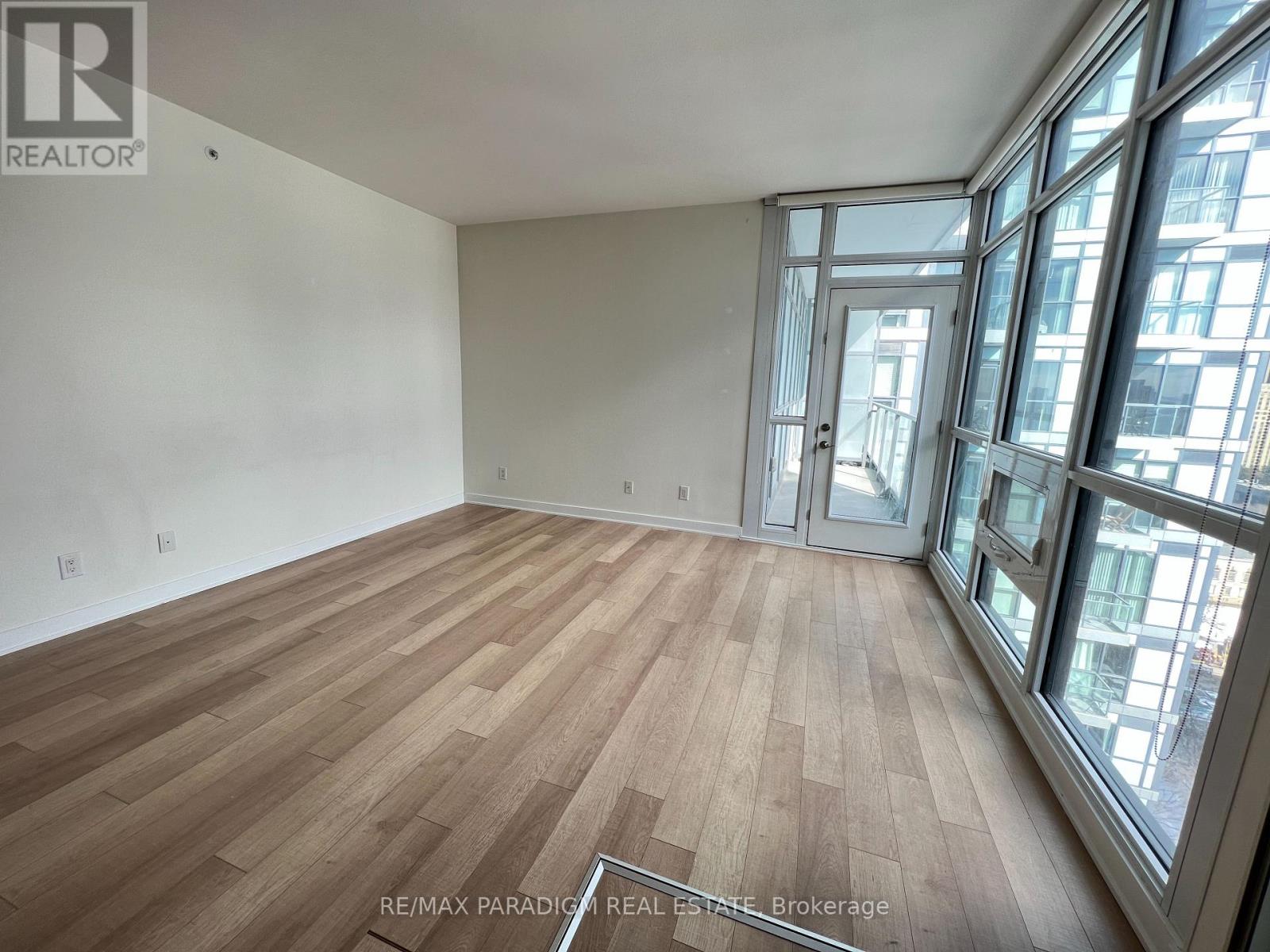 2101 - 210 Simcoe Street, Toronto, Ontario  M5T 0A9 - Photo 6 - C12915840
