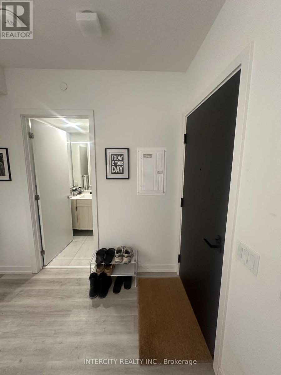 730 - 28 Eastern Avenue, Toronto, Ontario  M5A 0Y2 - Photo 3 - C12915844