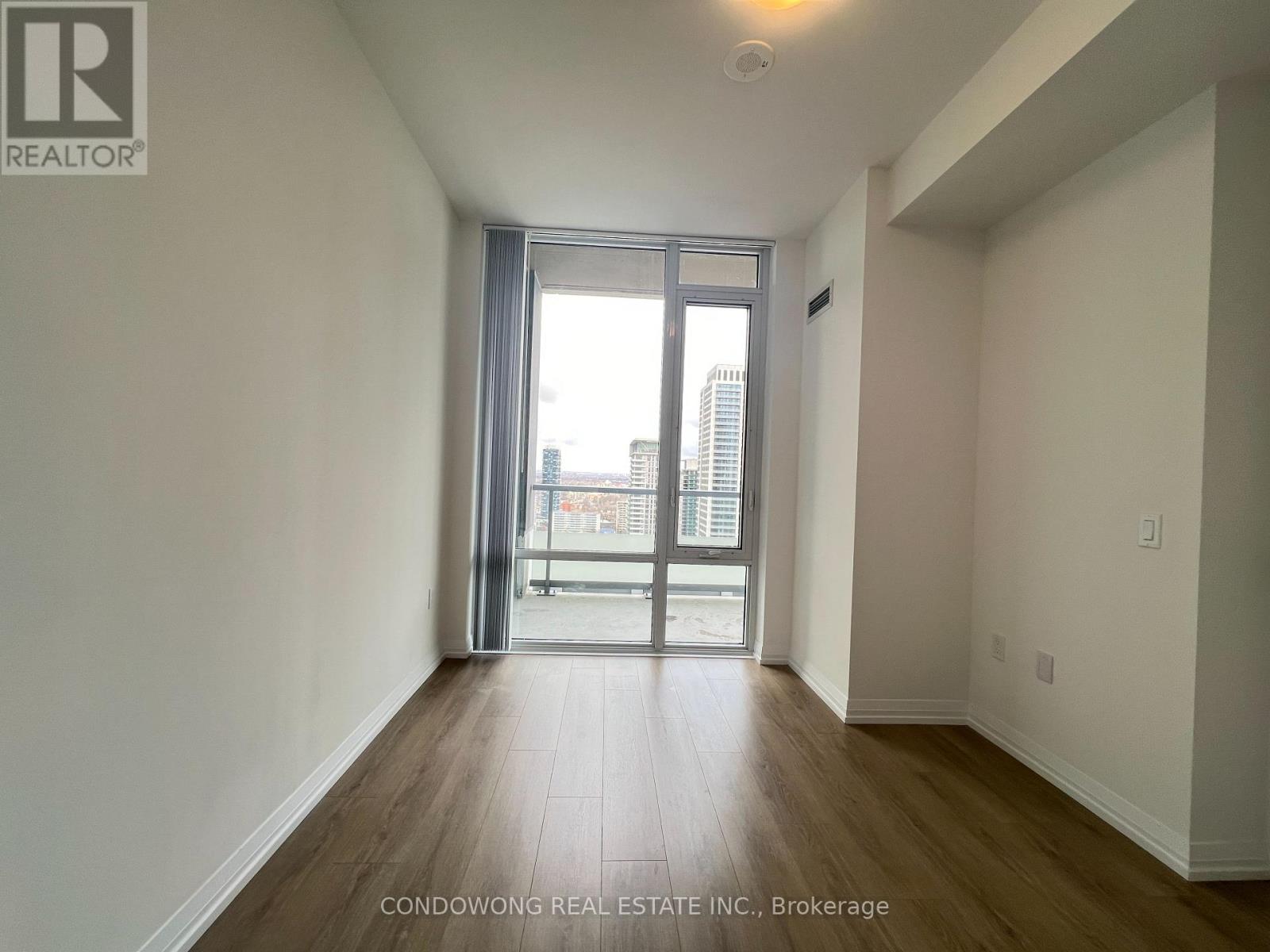 2818 - 50 Dunfield Avenue, Toronto, Ontario  M4S 0E4 - Photo 9 - C12915920