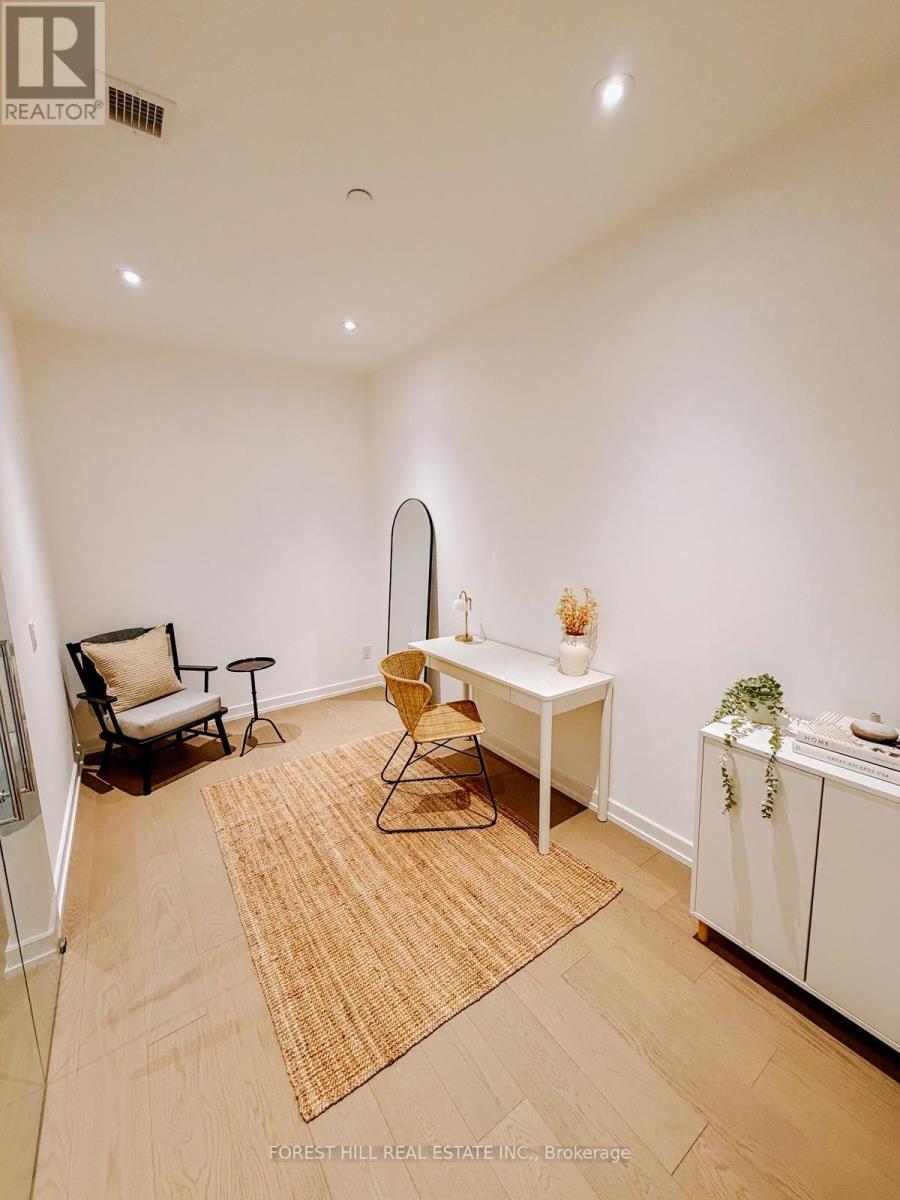 601 - 1315 Bay Street, Toronto, Ontario  M5R 0E4 - Photo 2 - C12916000