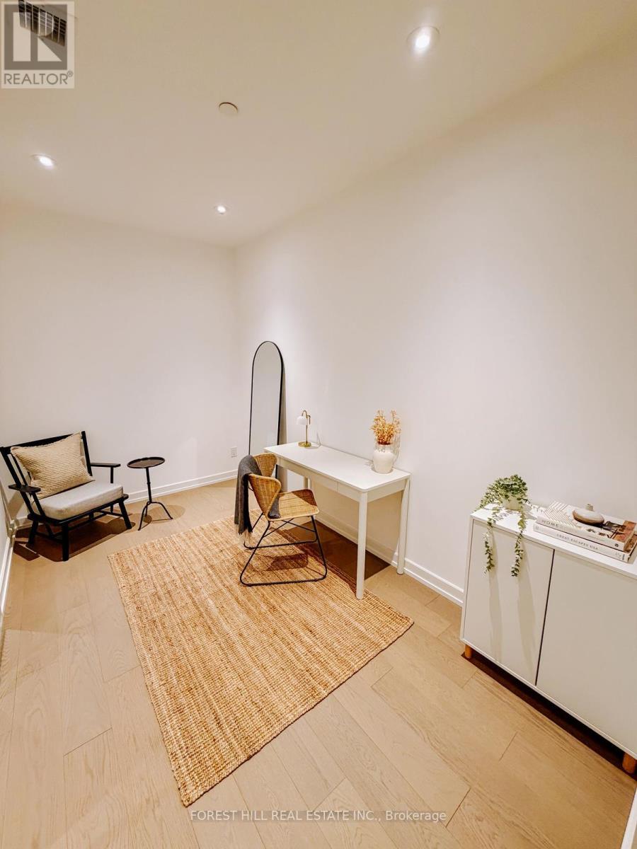 601 - 1315 Bay Street, Toronto, Ontario  M5R 0E4 - Photo 3 - C12916000