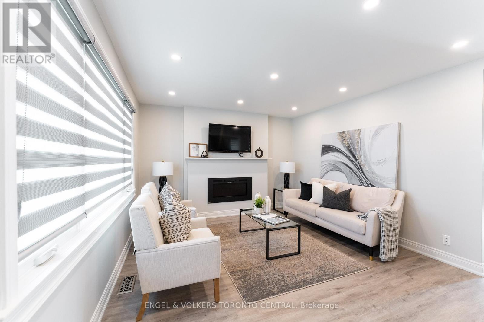 767 Phillip Murray Avenue, Oshawa, Ontario  L1J 1J2 - Photo 12 - E12915818