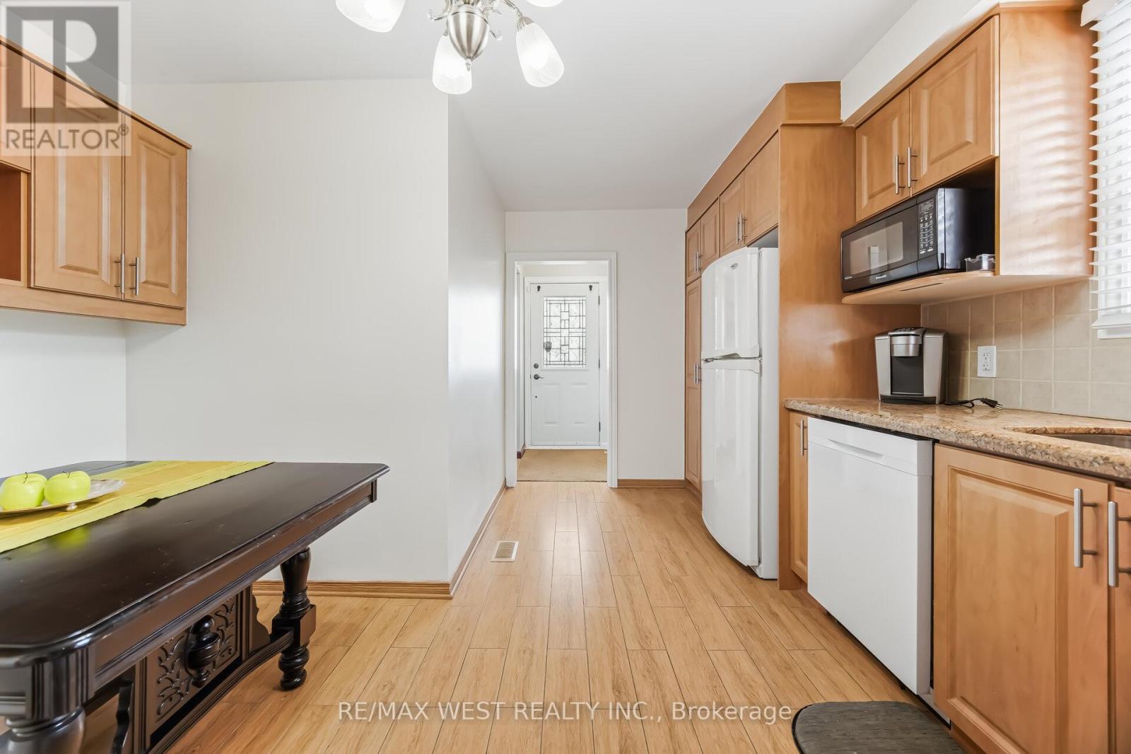 30 Kollar Drive, Toronto, Ontario  M1G 1E2 - Photo 17 - E12915846