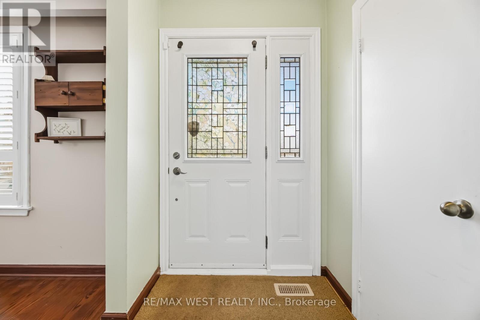 30 Kollar Drive, Toronto, Ontario  M1G 1E2 - Photo 5 - E12915846