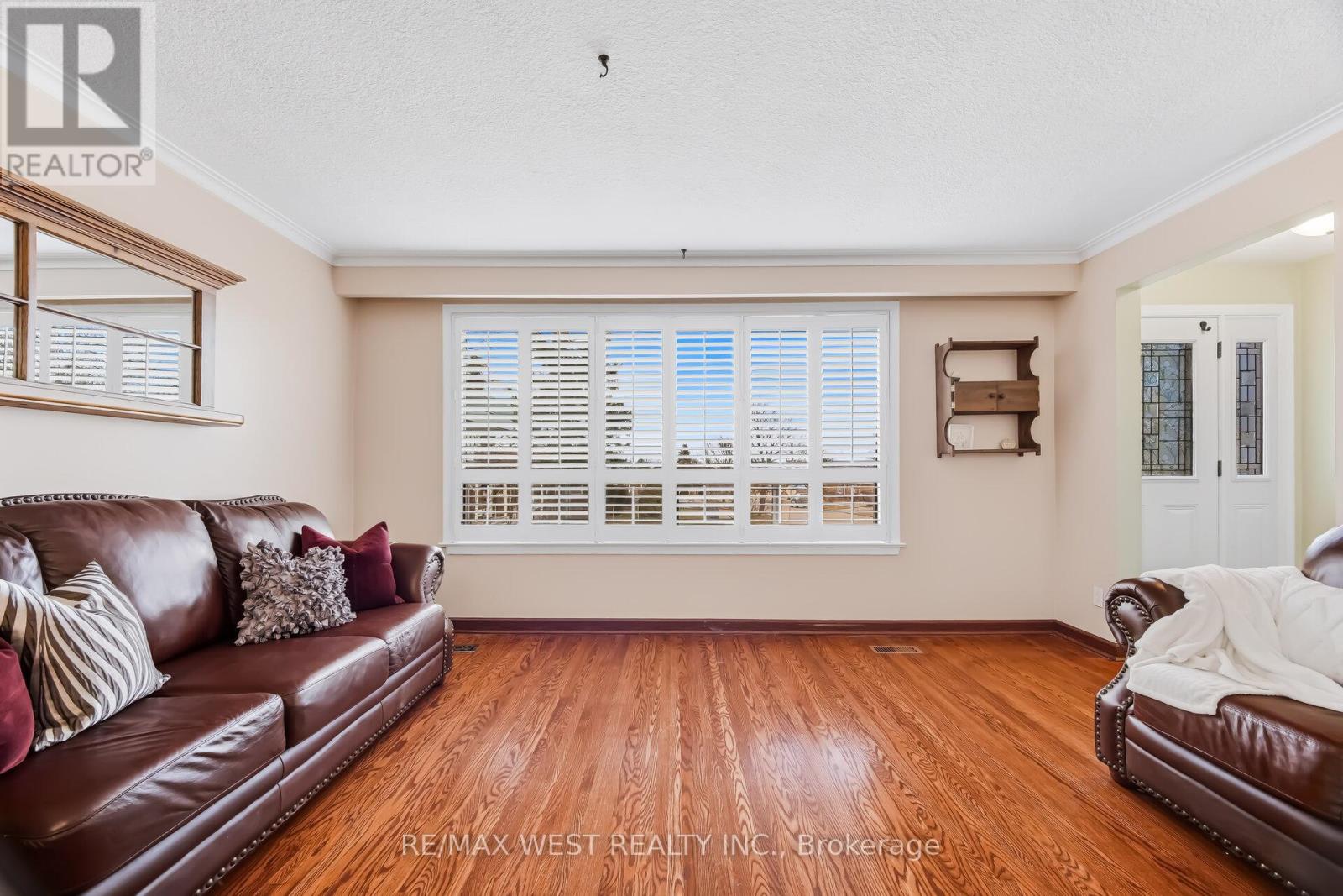 30 Kollar Drive, Toronto, Ontario  M1G 1E2 - Photo 8 - E12915846