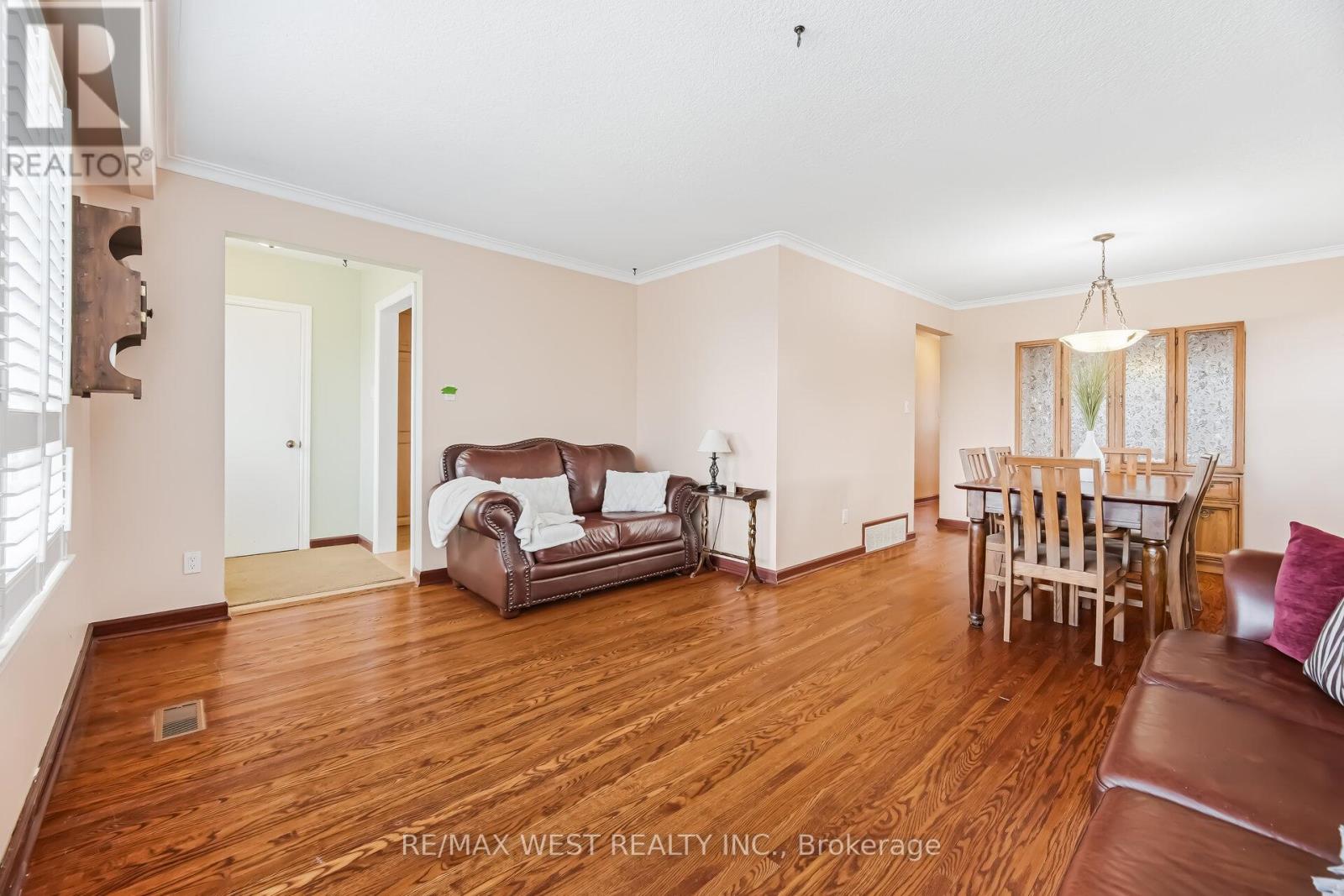 30 Kollar Drive, Toronto, Ontario  M1G 1E2 - Photo 9 - E12915846