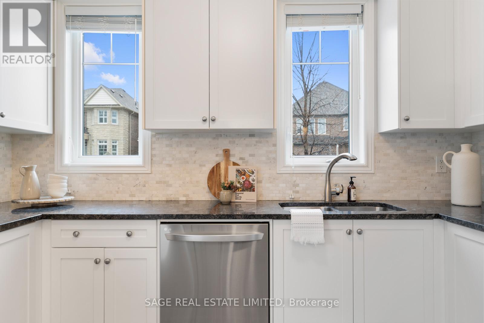 43 Bignell Crescent, Ajax, Ontario  L1Z 0P7 - Photo 16 - E12915926