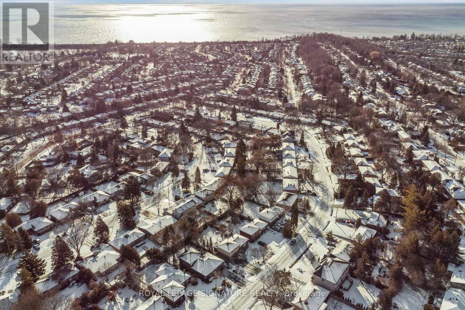 349 Jaybell Grove, Toronto, Ontario  M1C 2X4 - Photo 42 - E12915962