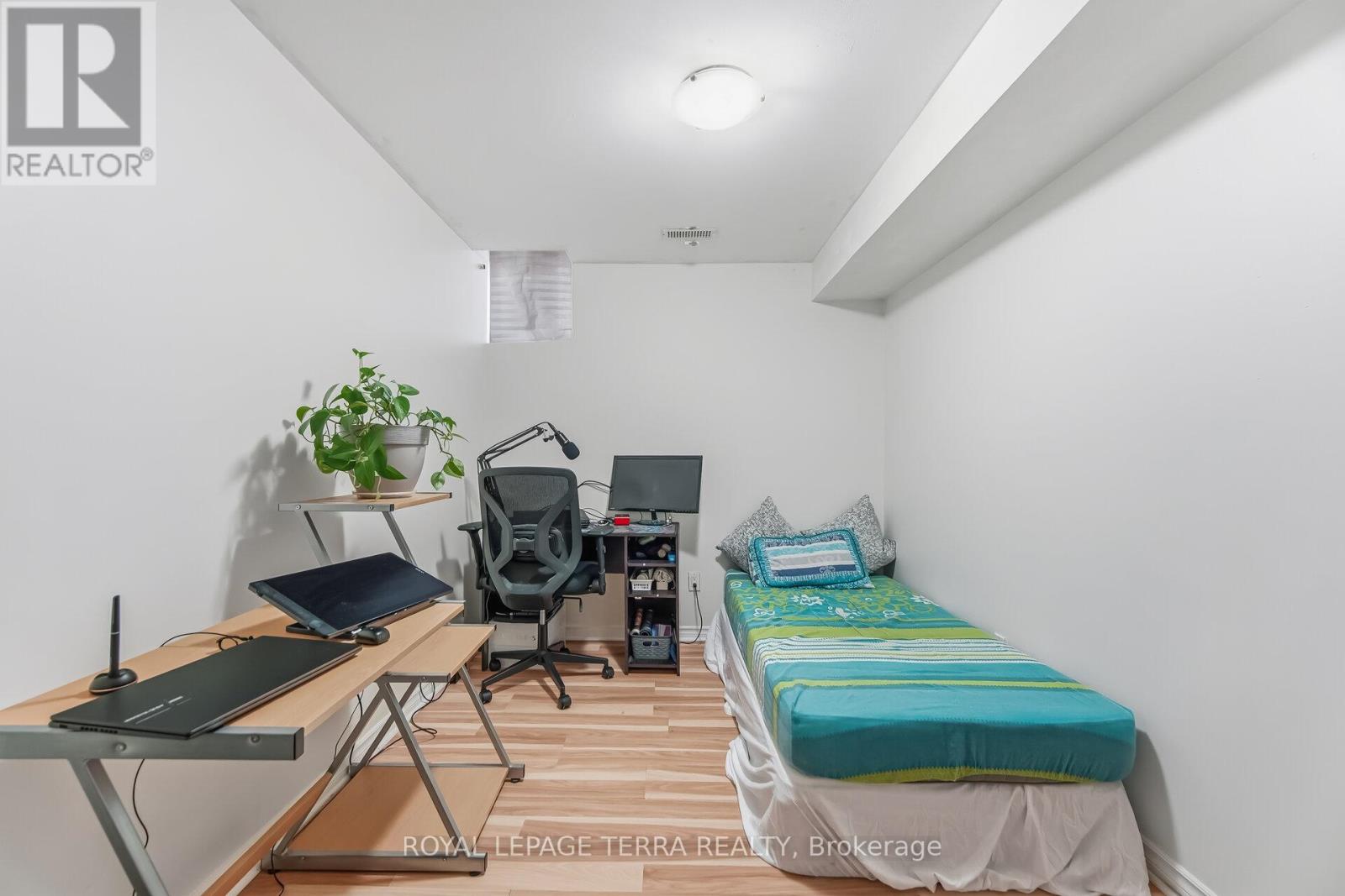 65 Aldonschool Court, Ajax, Ontario  L1S 0C5 - Photo 36 - E12916010