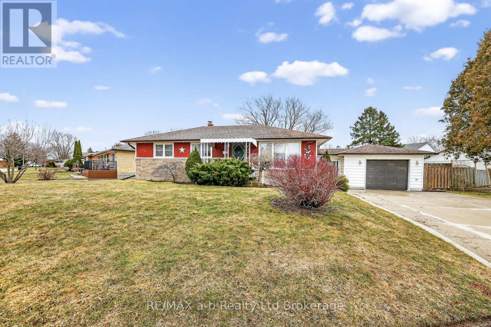This an ideal home for first time buyers or empty nesters. There are many features to mention on the main floor of this well kept family home. Starting with the galley style kitchen with numerous cabinets and pantry and a spacious dining area with walkout to the deck and rear yard. The large window in the living room makes the room bright and cheerful. There are three bedrooms on the main floor as well as the 4 pc bathroom. The basement features a huge recreation room plus a very large utility/storage room and laundry room. The rear yard features a beautiful inground pool and a single car garage with a breezeway attaching it to the house. (id:48254)